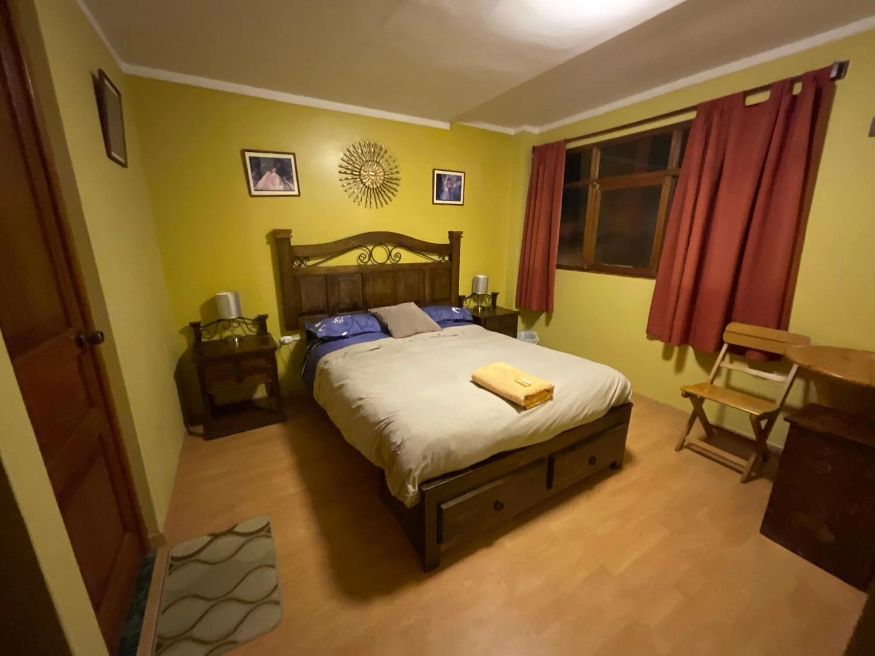 Photo of the whole room, Bed in La Casa de Zarela
