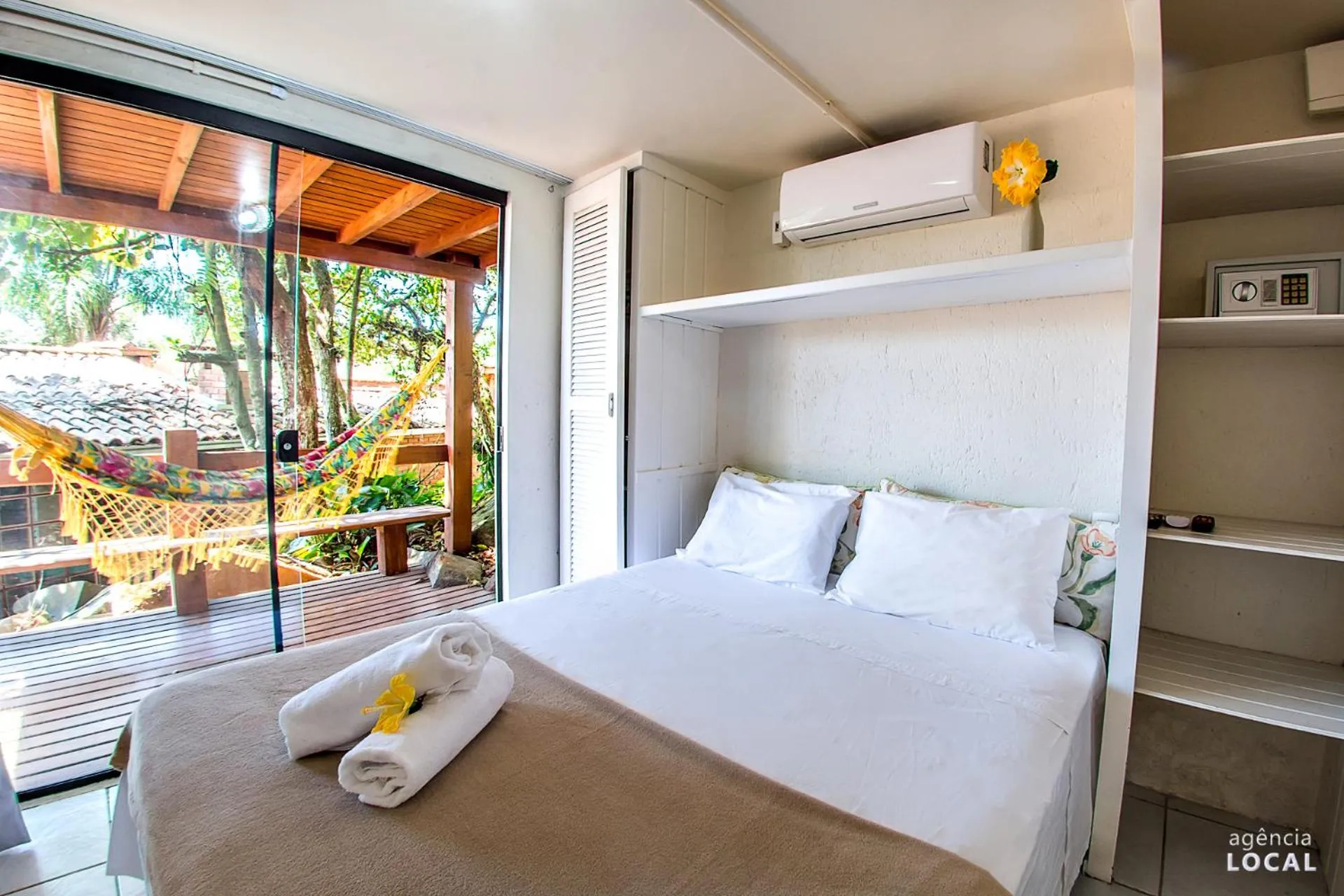 Bedroom, Bed in Pousada Rosa