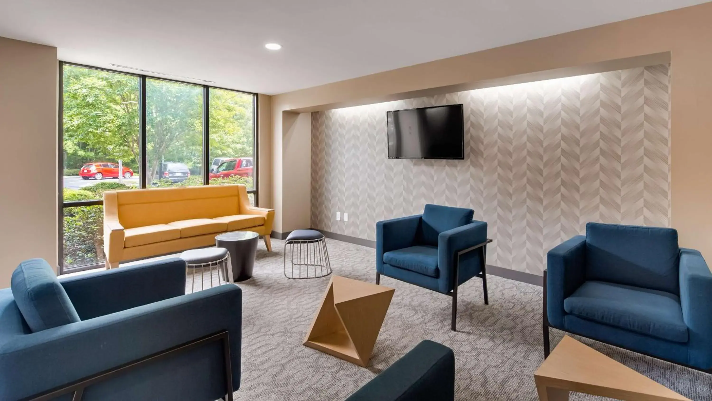 Lobby or reception, Seating Area in Best Western Plus Augusta North Inn & Suites