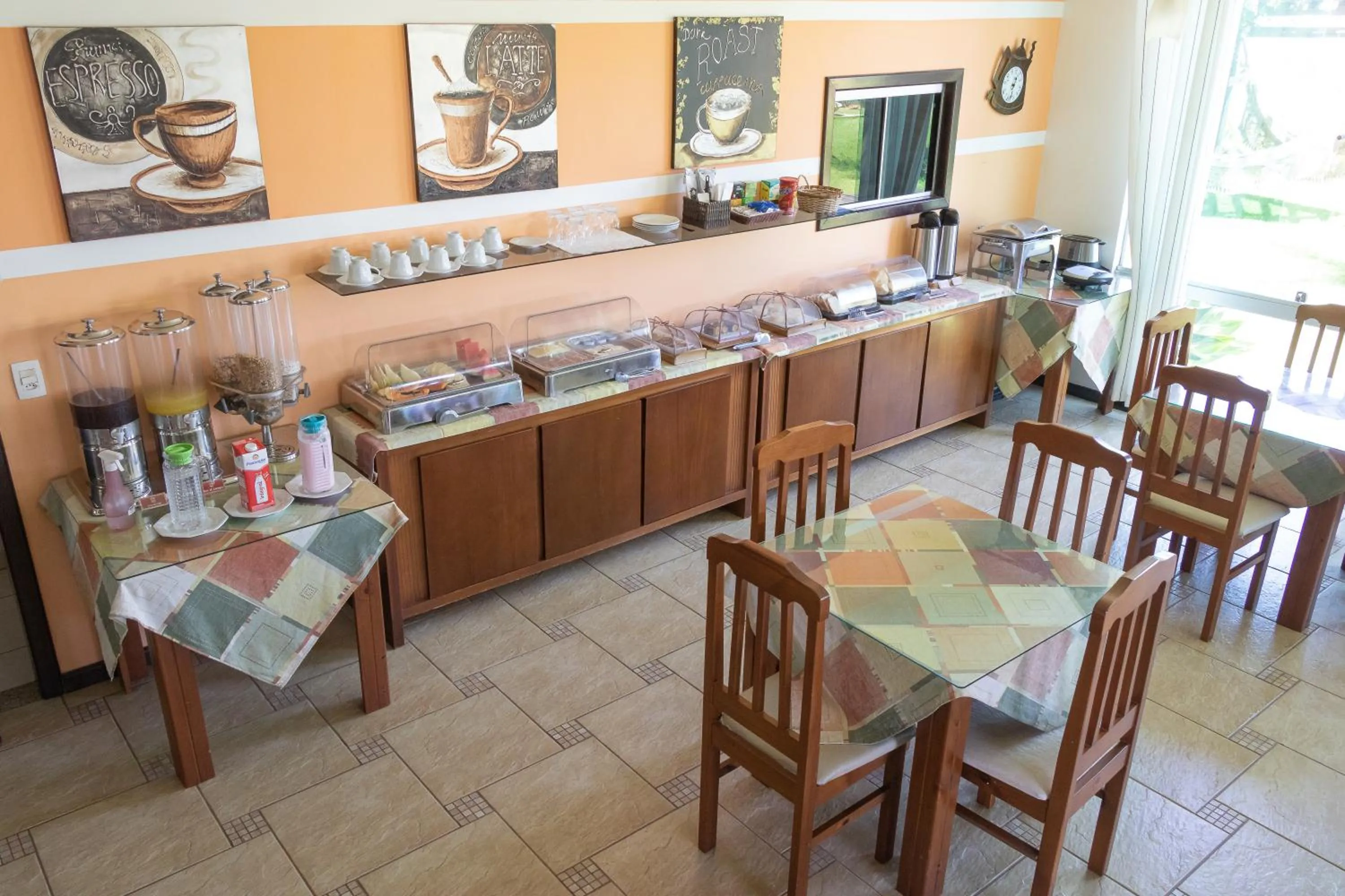 Breakfast in Pousada Kactus