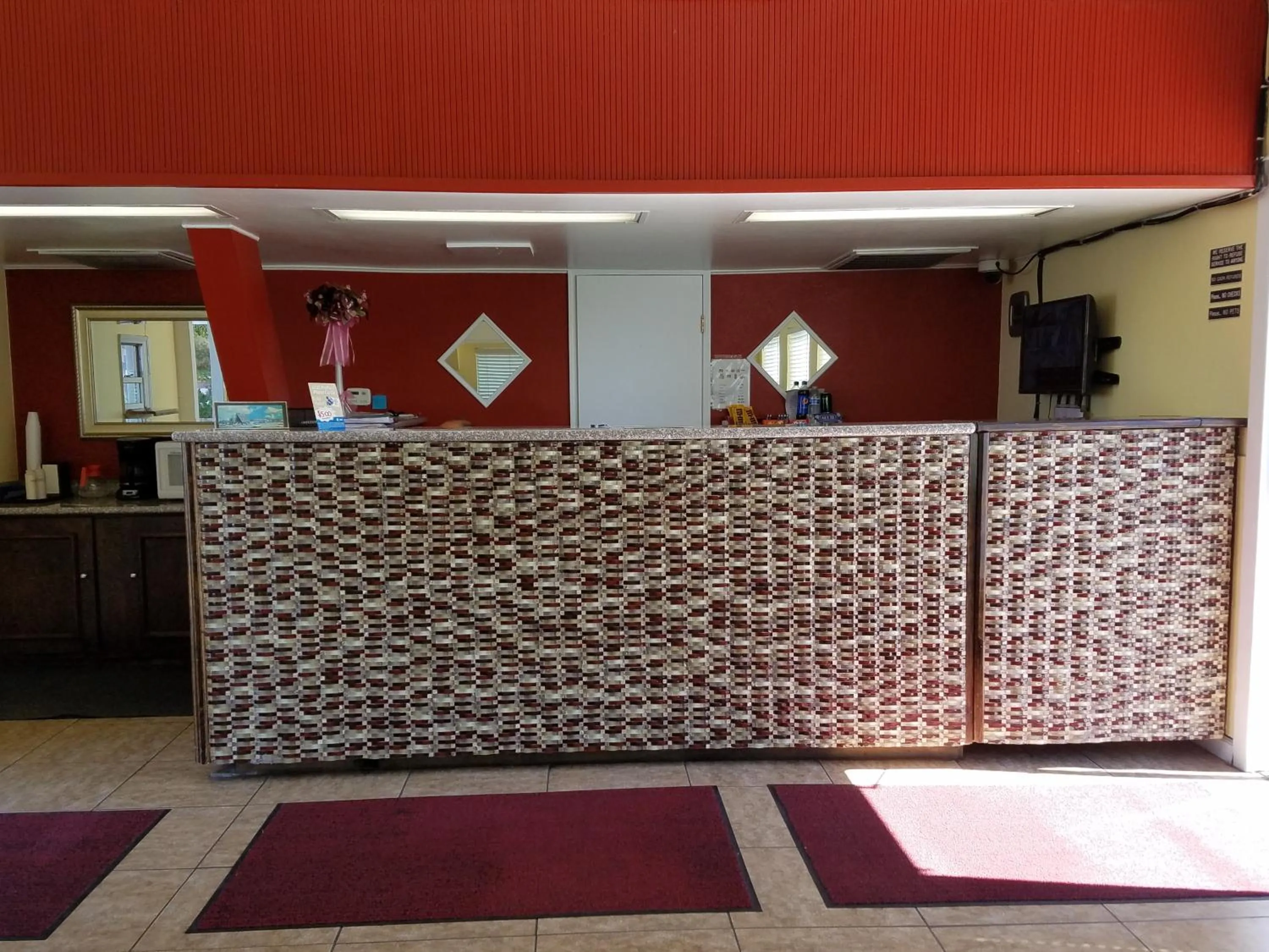 Lobby or reception in Economy Inn Fresno Yosemite