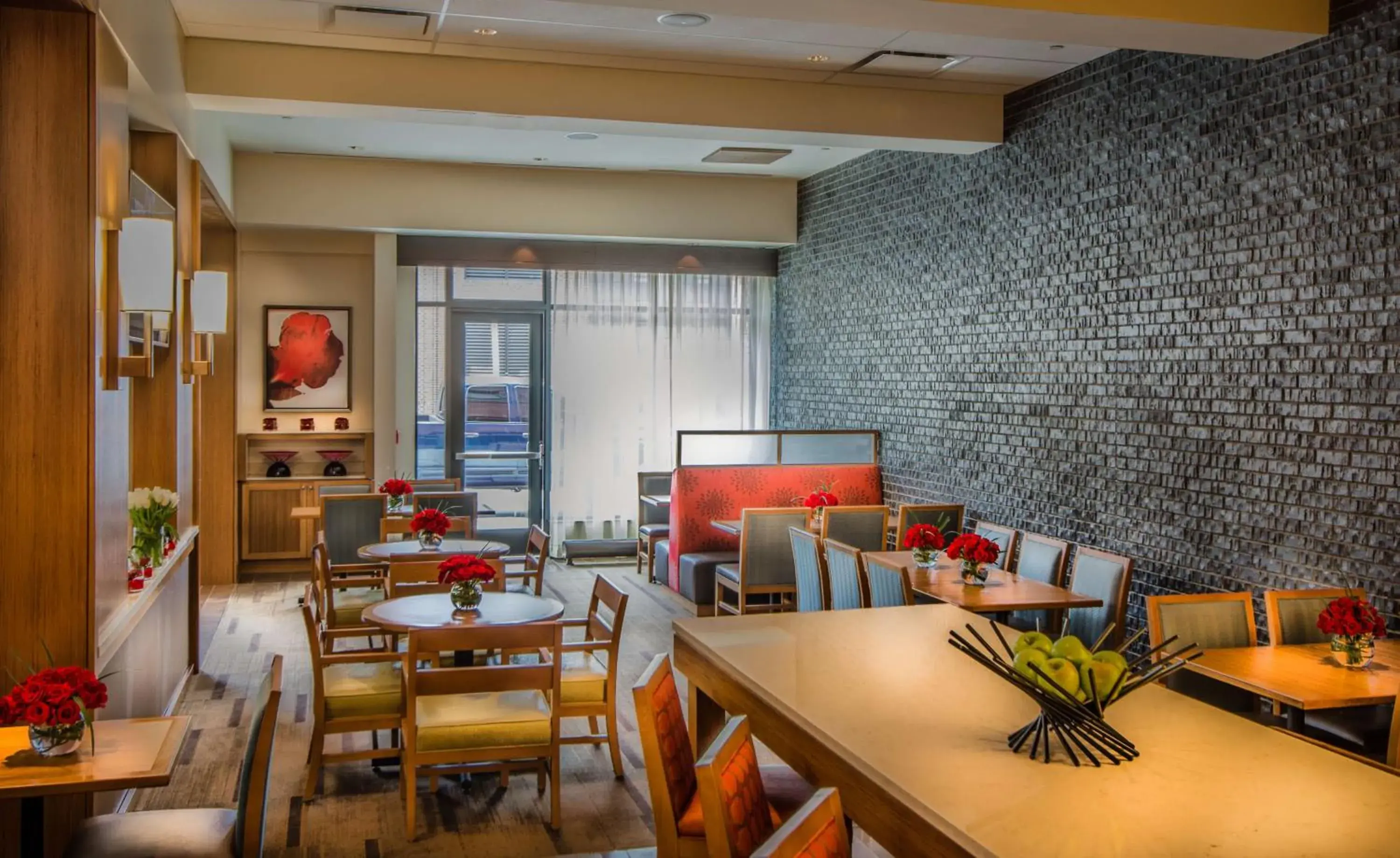 Restaurant/places to eat in Hyatt Place Baltimore Inner Harbor Restaurant/places to eat in Hyatt Place Baltimore Inner Harbor