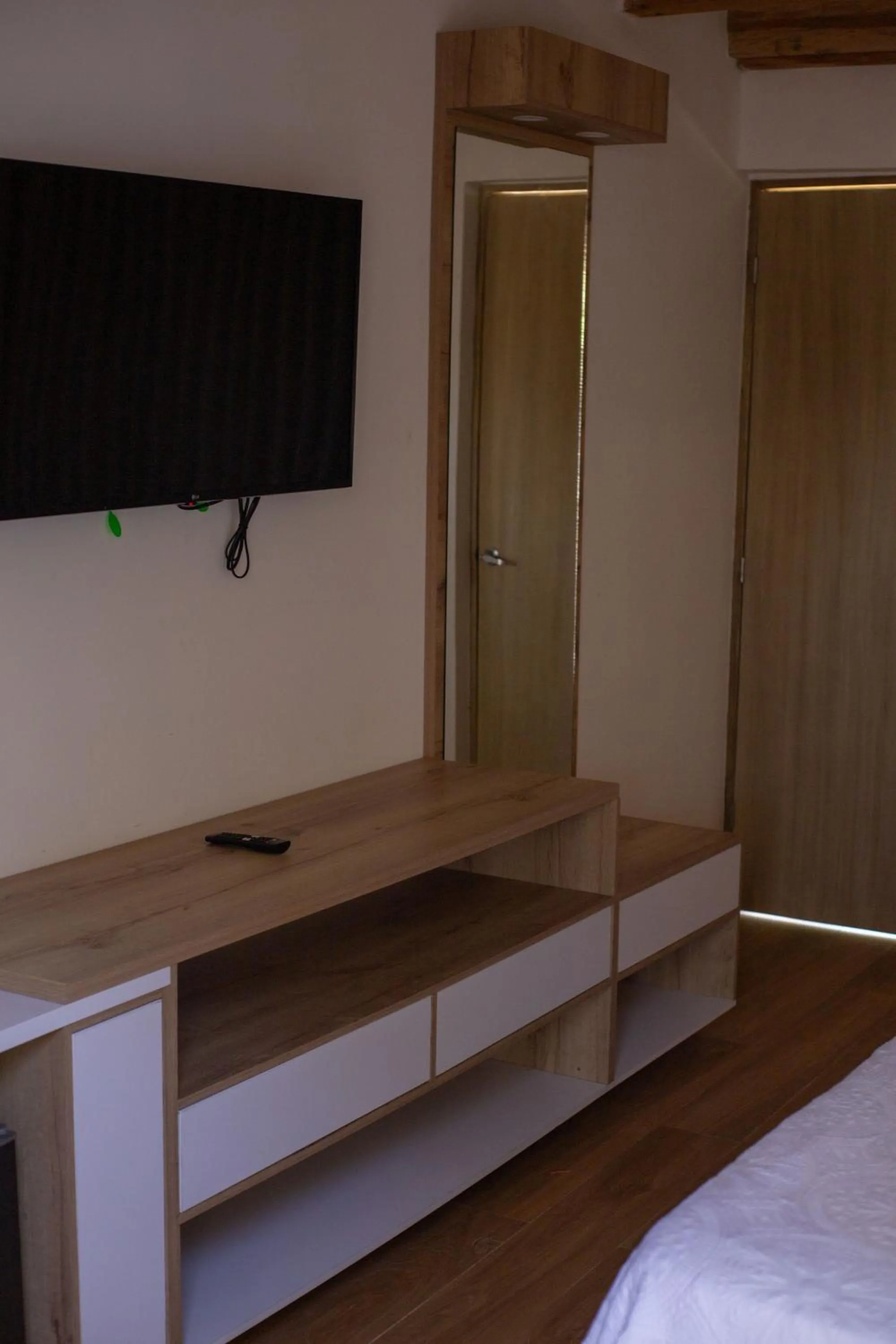 TV and multimedia, Bed in Palmarito Beach Hotel