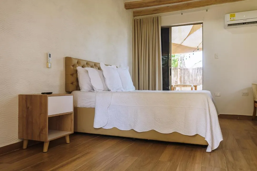 Bedroom, Bed in Palmarito Beach Hotel
