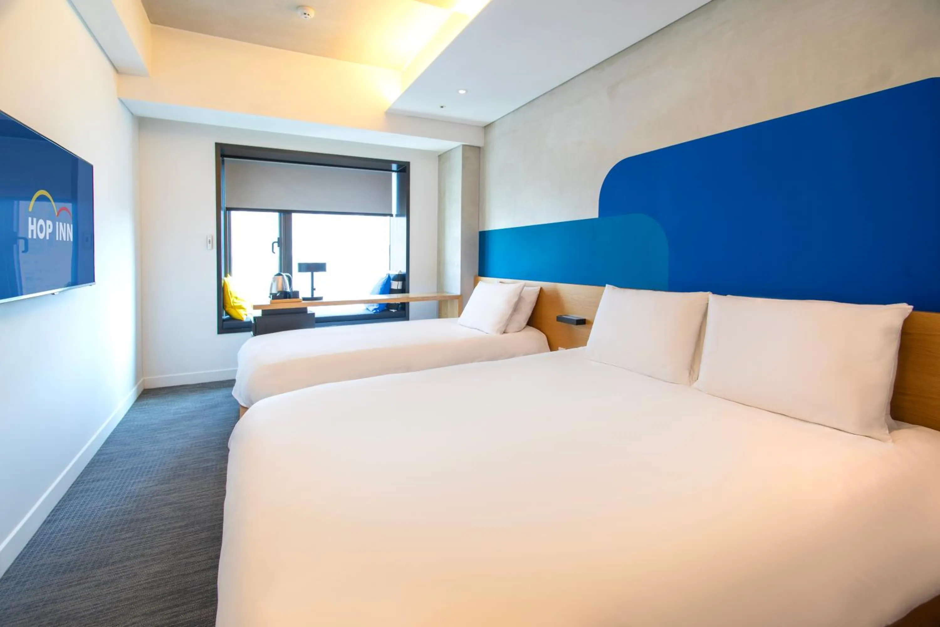 TV and multimedia, Bed in Hop Inn Seoul Myeongdong