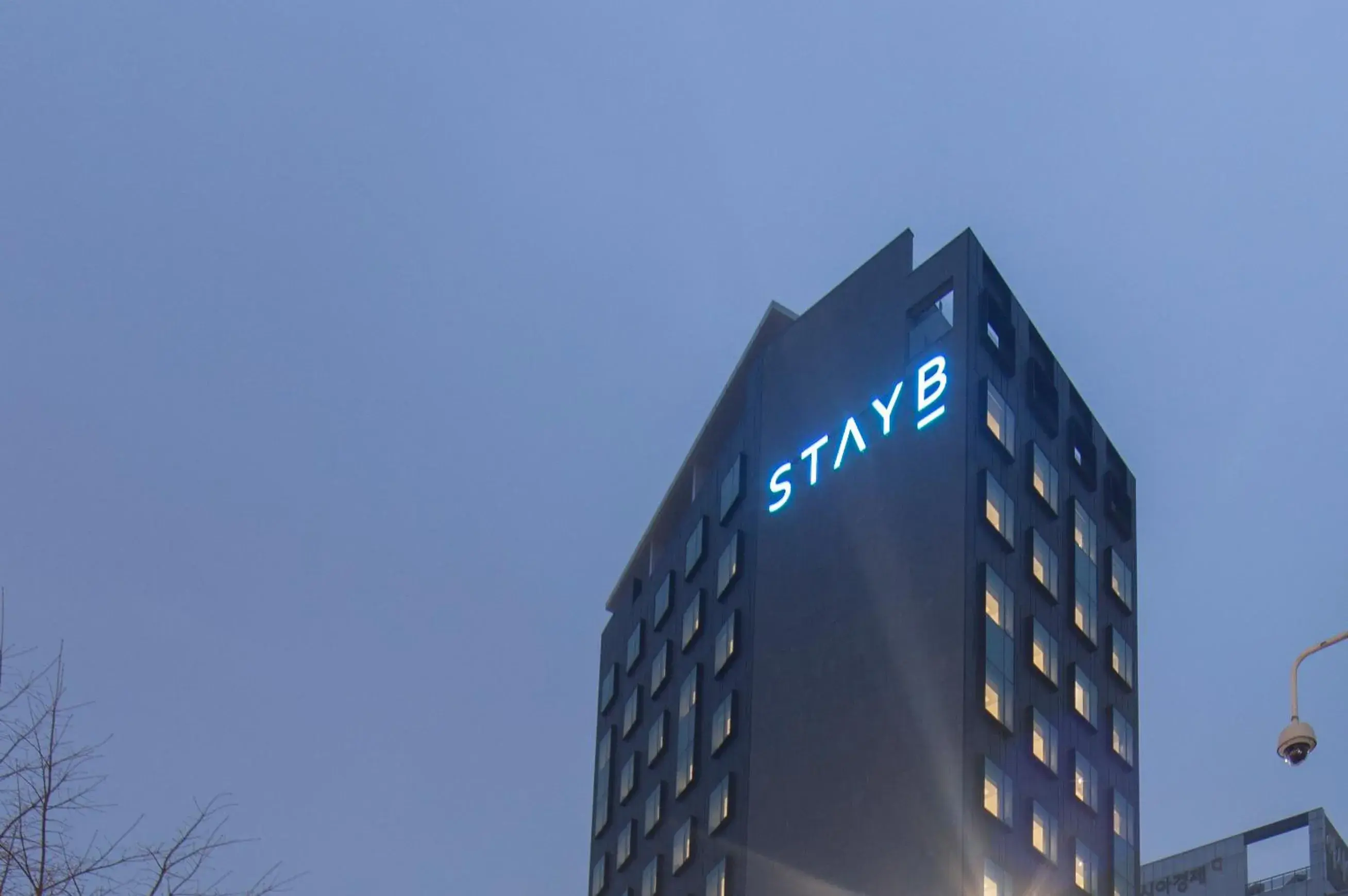 Facade/entrance in StayB Hotel Myeongdong Facade/entrance in StayB Hotel Myeongdong