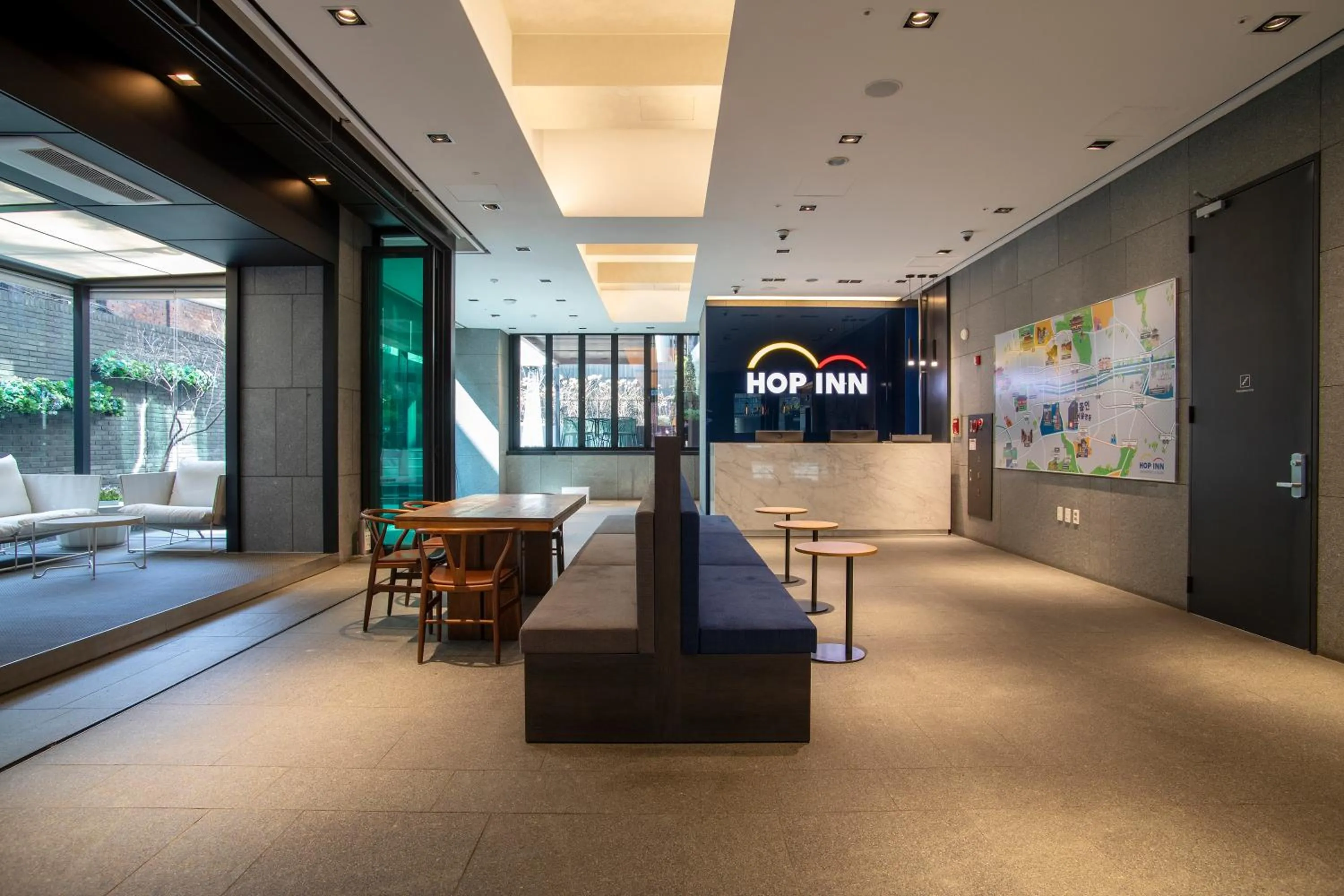Lobby or reception in Hop Inn Seoul Myeongdong
