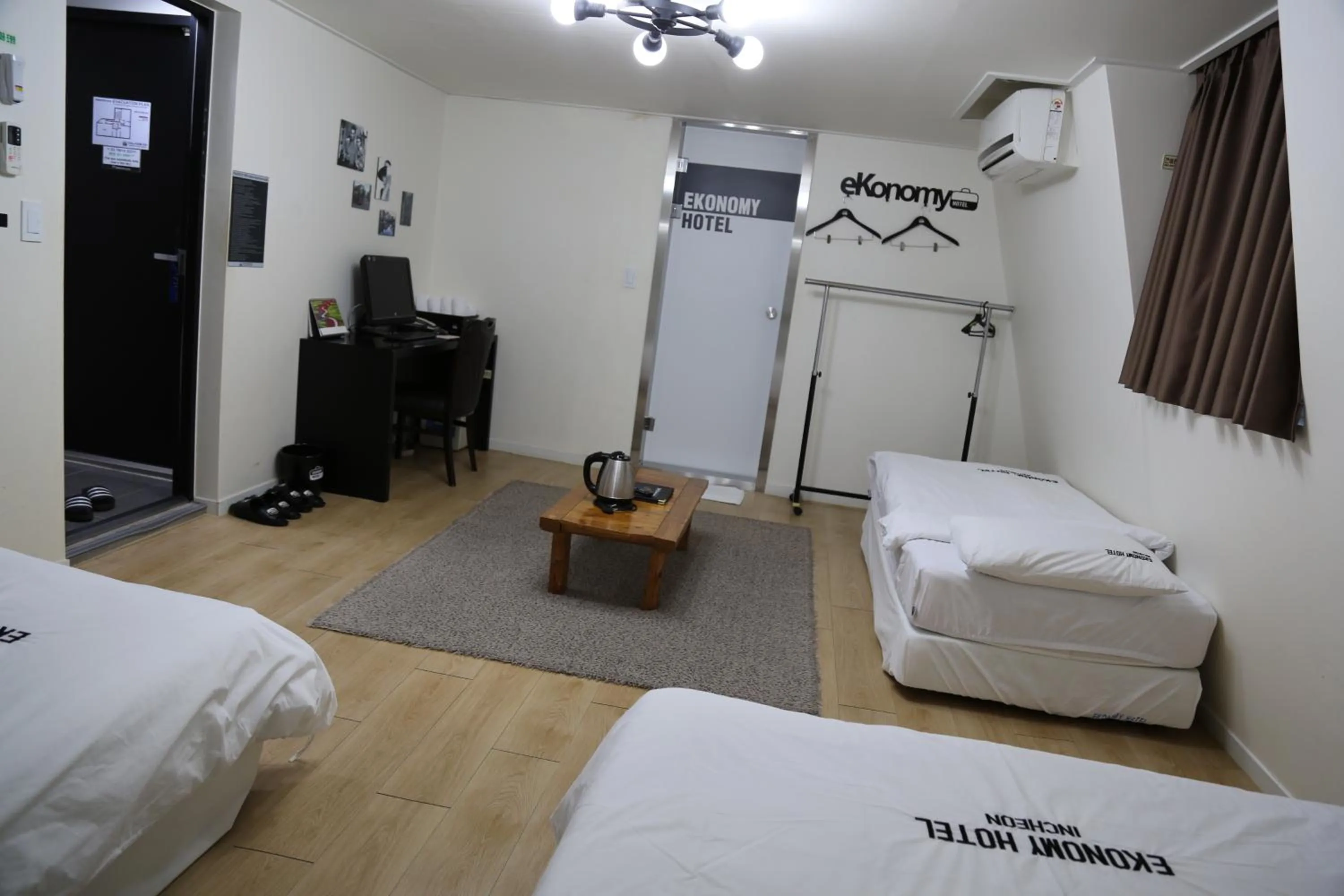 Bedroom in Ekonomy Hotel Incheon