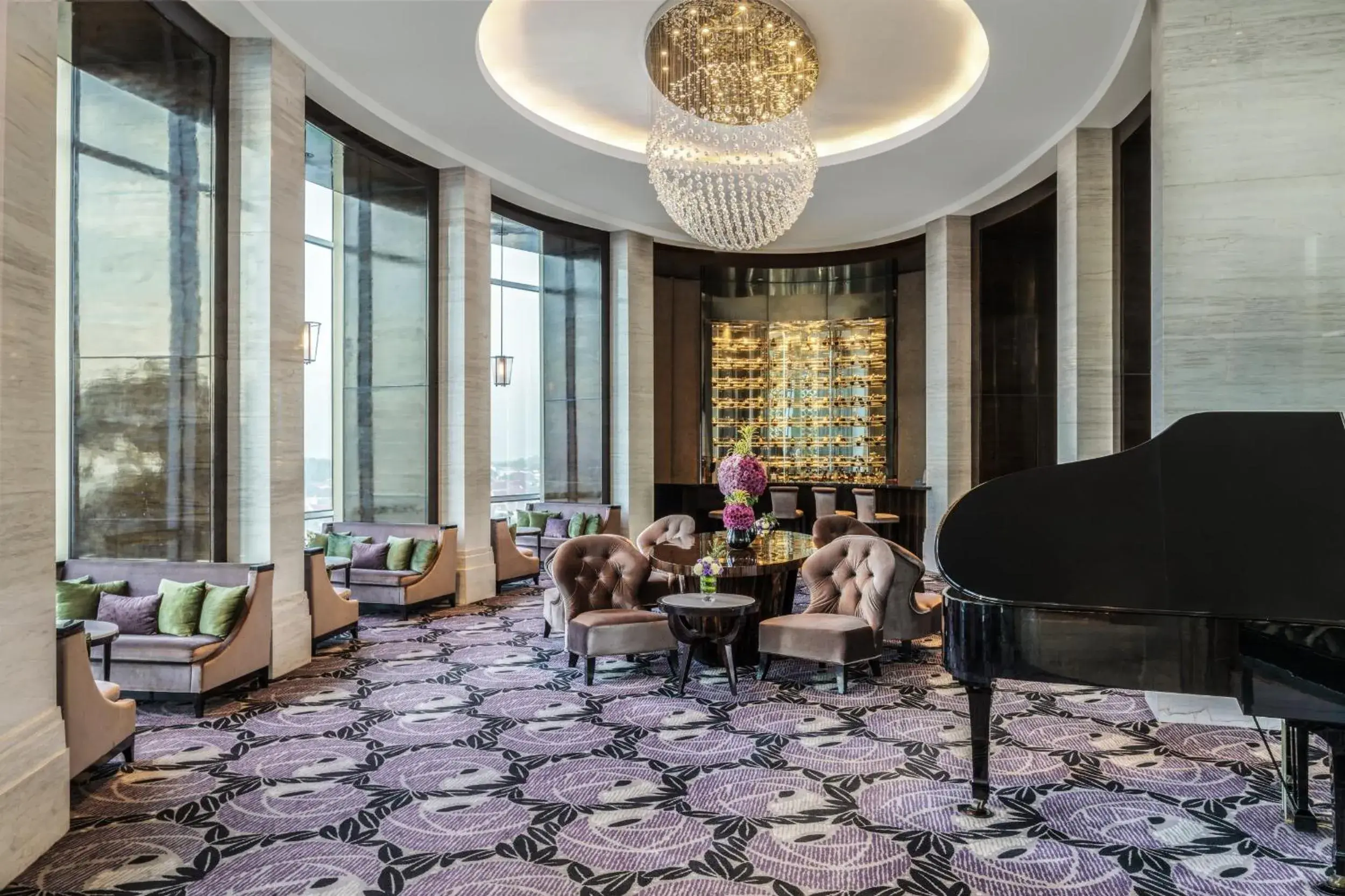 Lounge or bar in Hotel Ciputra World Surabaya managed by Swiss-Belhotel International Lounge or bar in Hotel Ciputra World Surabaya managed by Swiss-Belhotel International