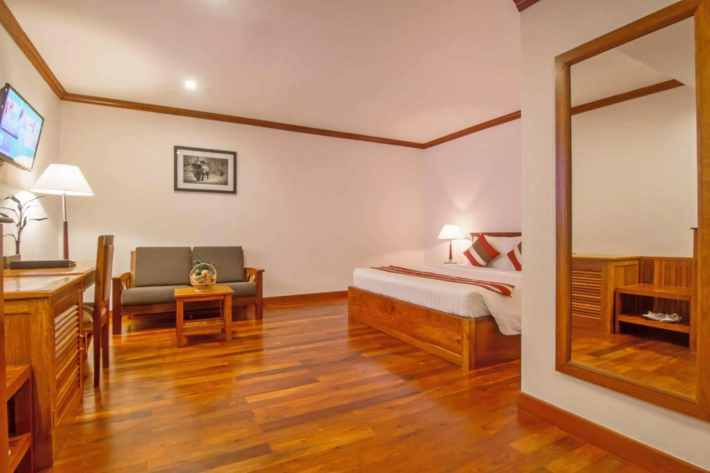 Bed in Cheathata CTS Hotel Siem Reap Bed in Cheathata CTS Hotel Siem Reap