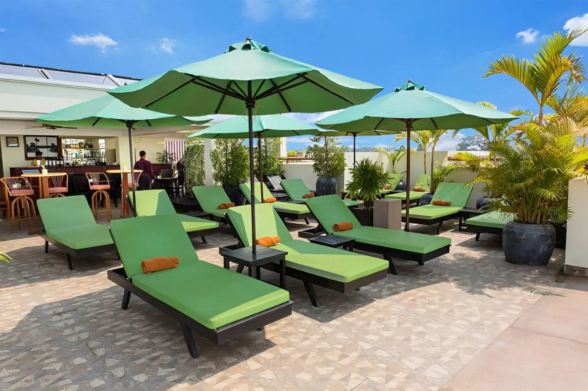 Swimming pool in Cheathata CTS Hotel Siem Reap Swimming pool in Cheathata CTS Hotel Siem Reap