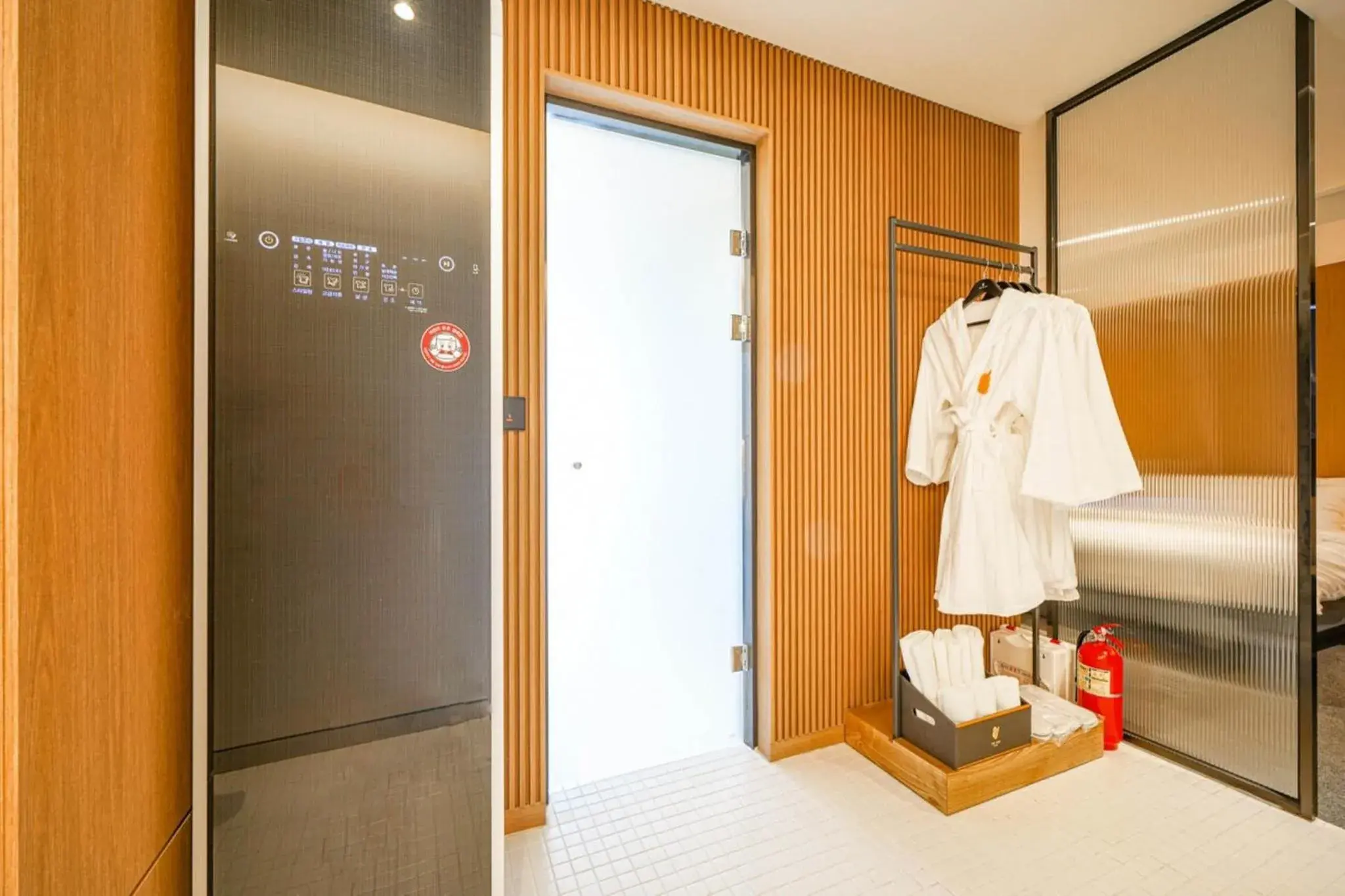 Bedroom in Haeundae The Van Hotel Bedroom in Haeundae The Van Hotel