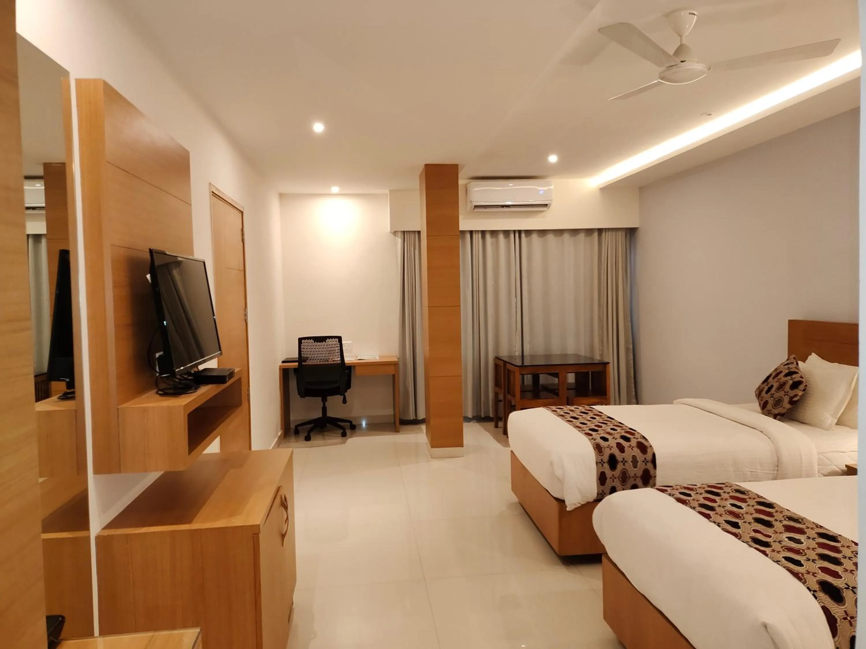 Bedroom, Bed in Hotel Indriya Wayanad