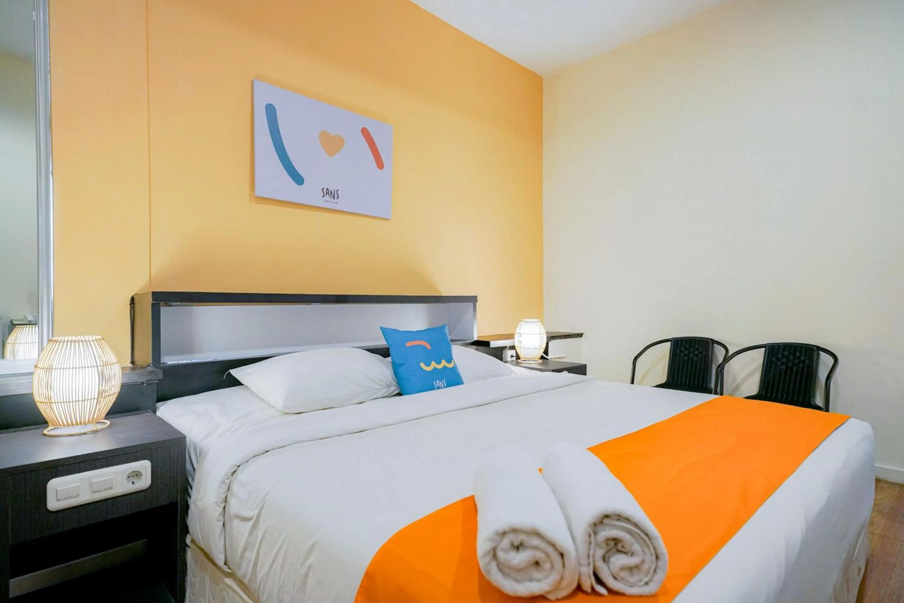 Bedroom, Bed in Sans Sunset Point Seminyak