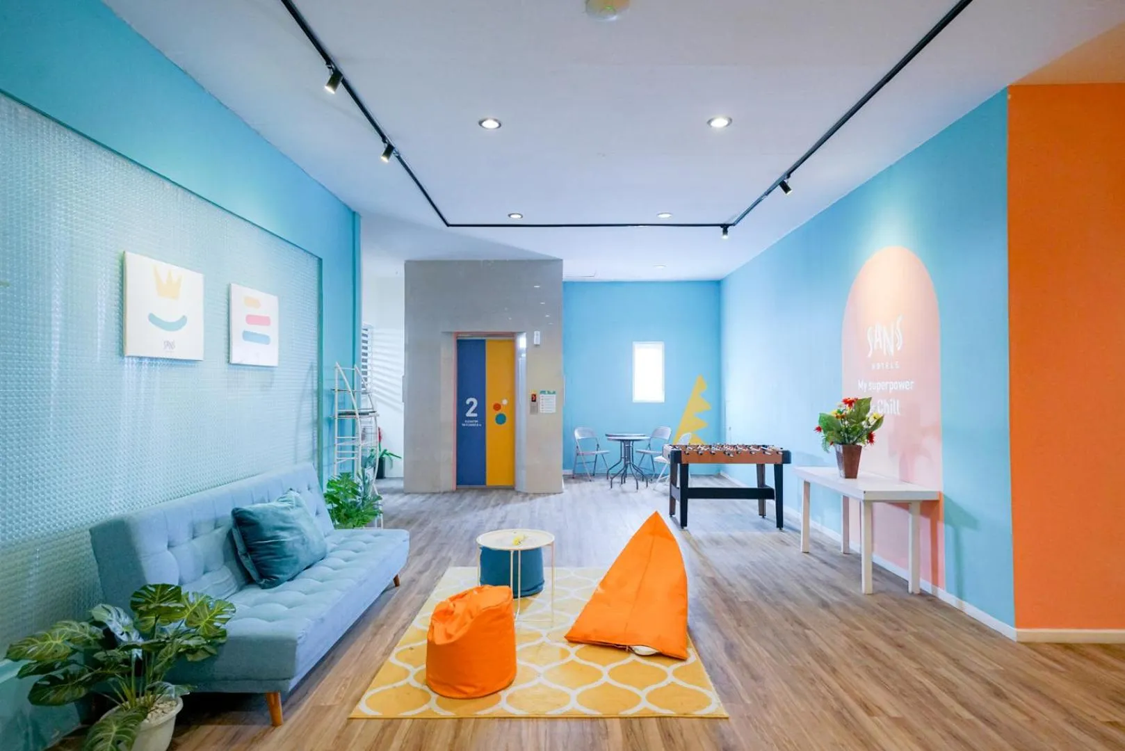 Seating area in Sans Sunset Point Seminyak