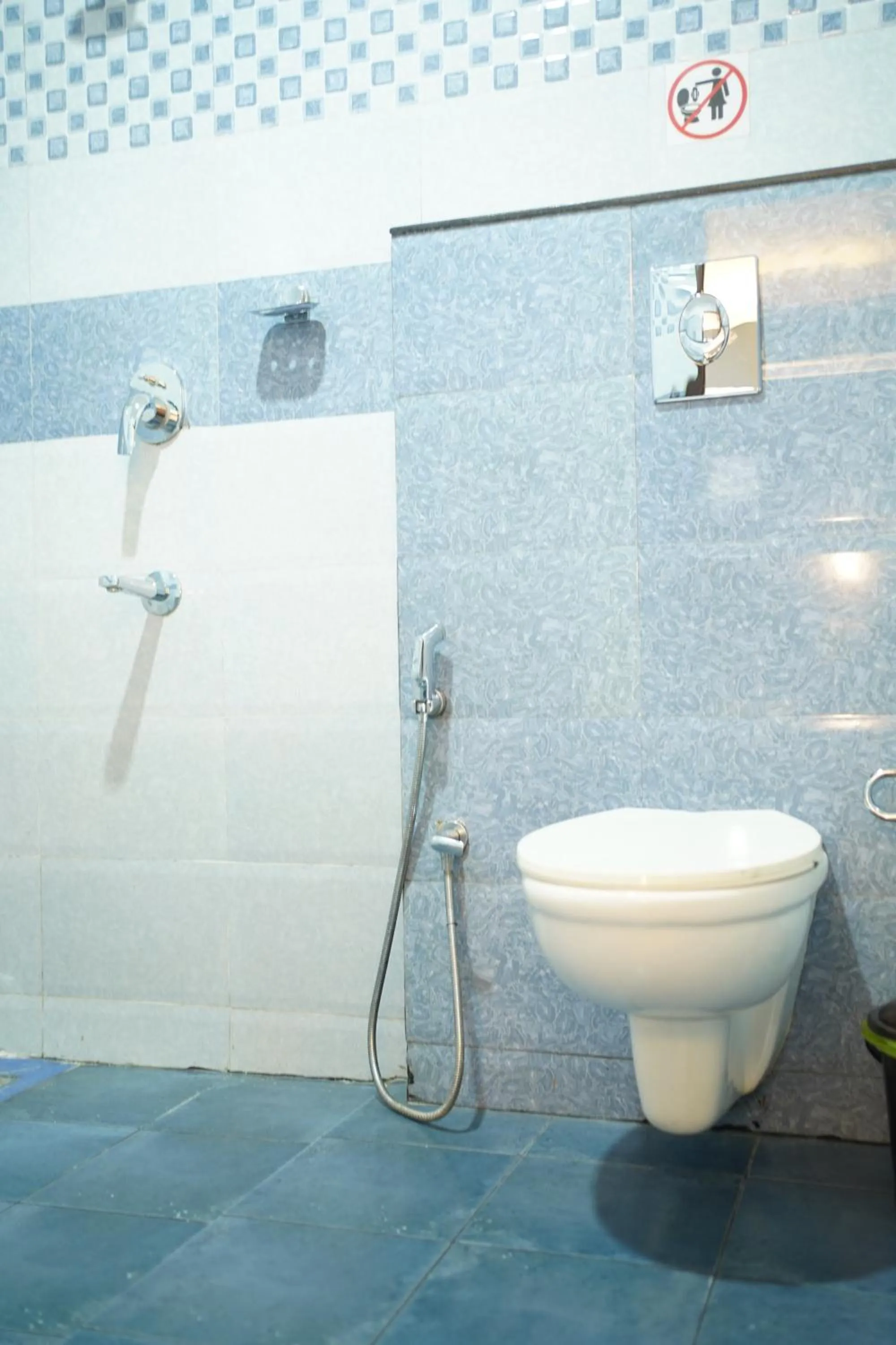 Bathroom in North Centre