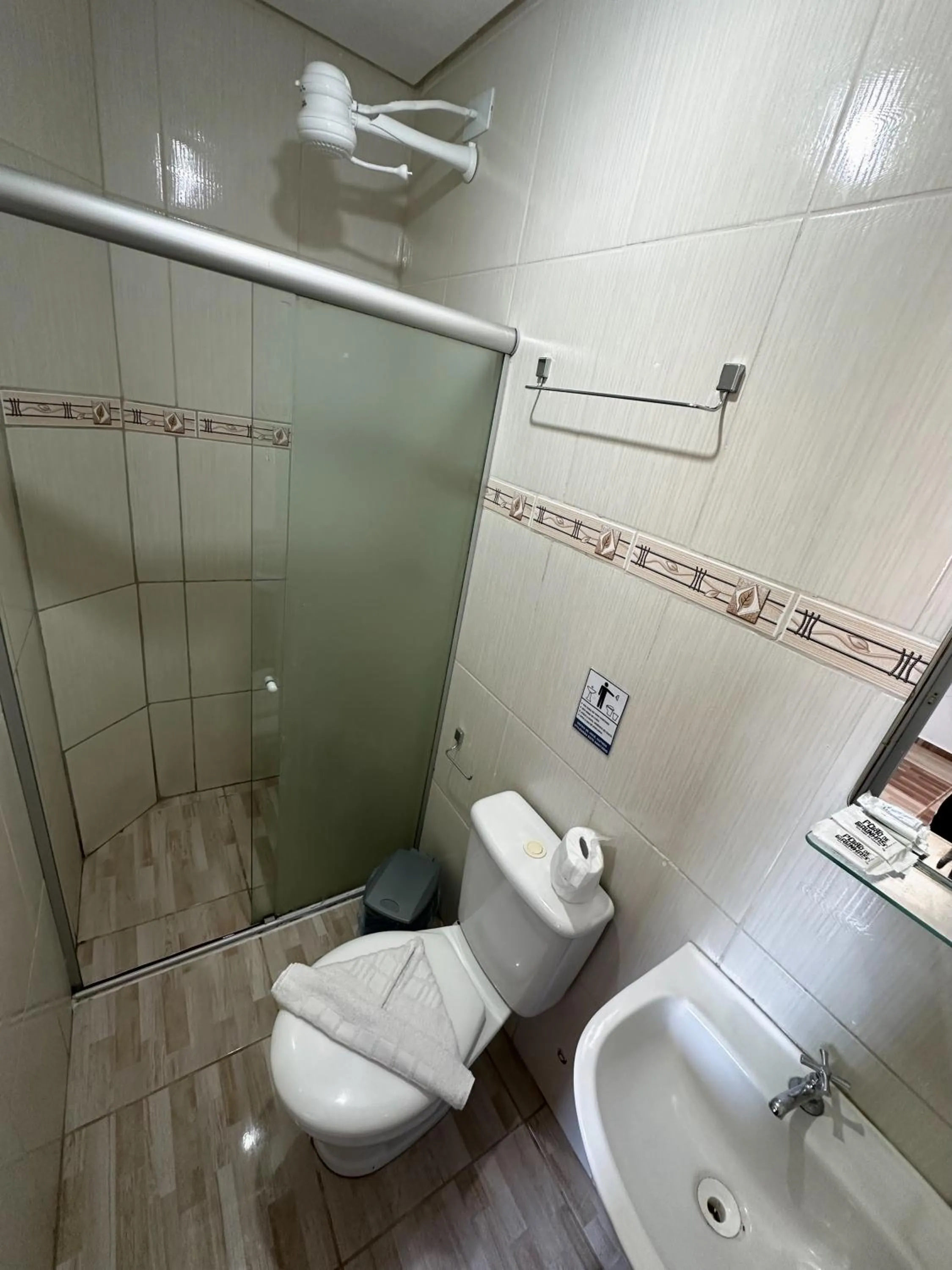 Bathroom in Pousada Porto Navegantes