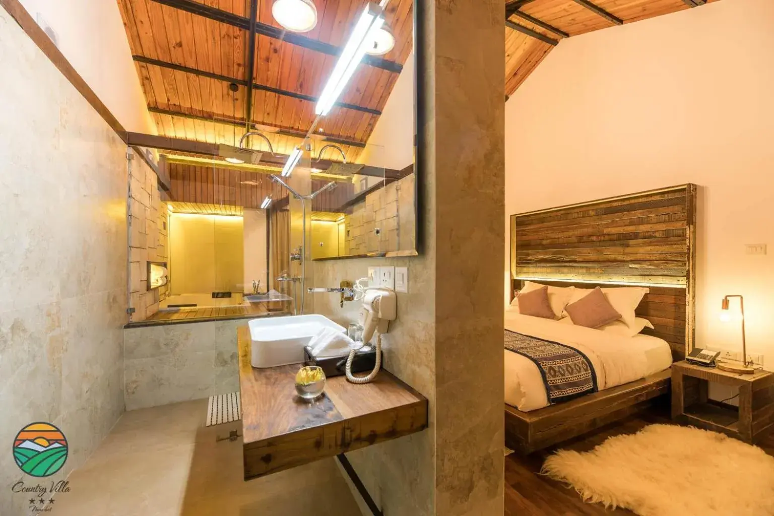 Hot Tub, Bed in Hotel Country Villa Hot Tub, Bed in Hotel Country Villa