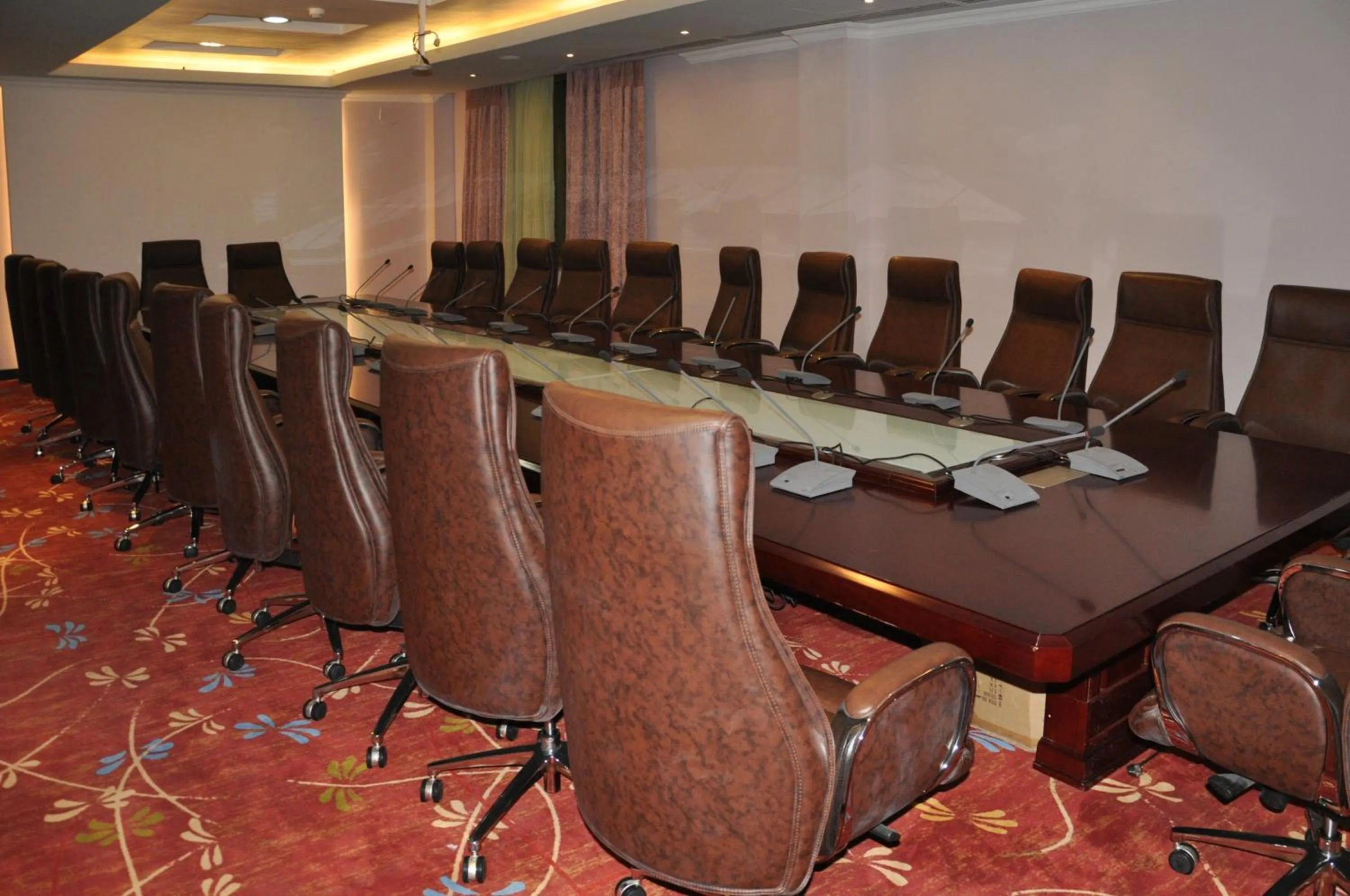 Banquet/Function facilities in Elilly International Hotel