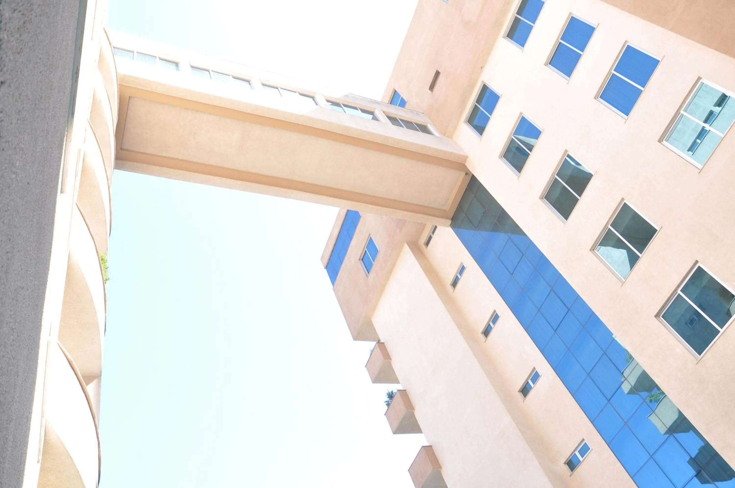 Pool view in Elilly International Hotel