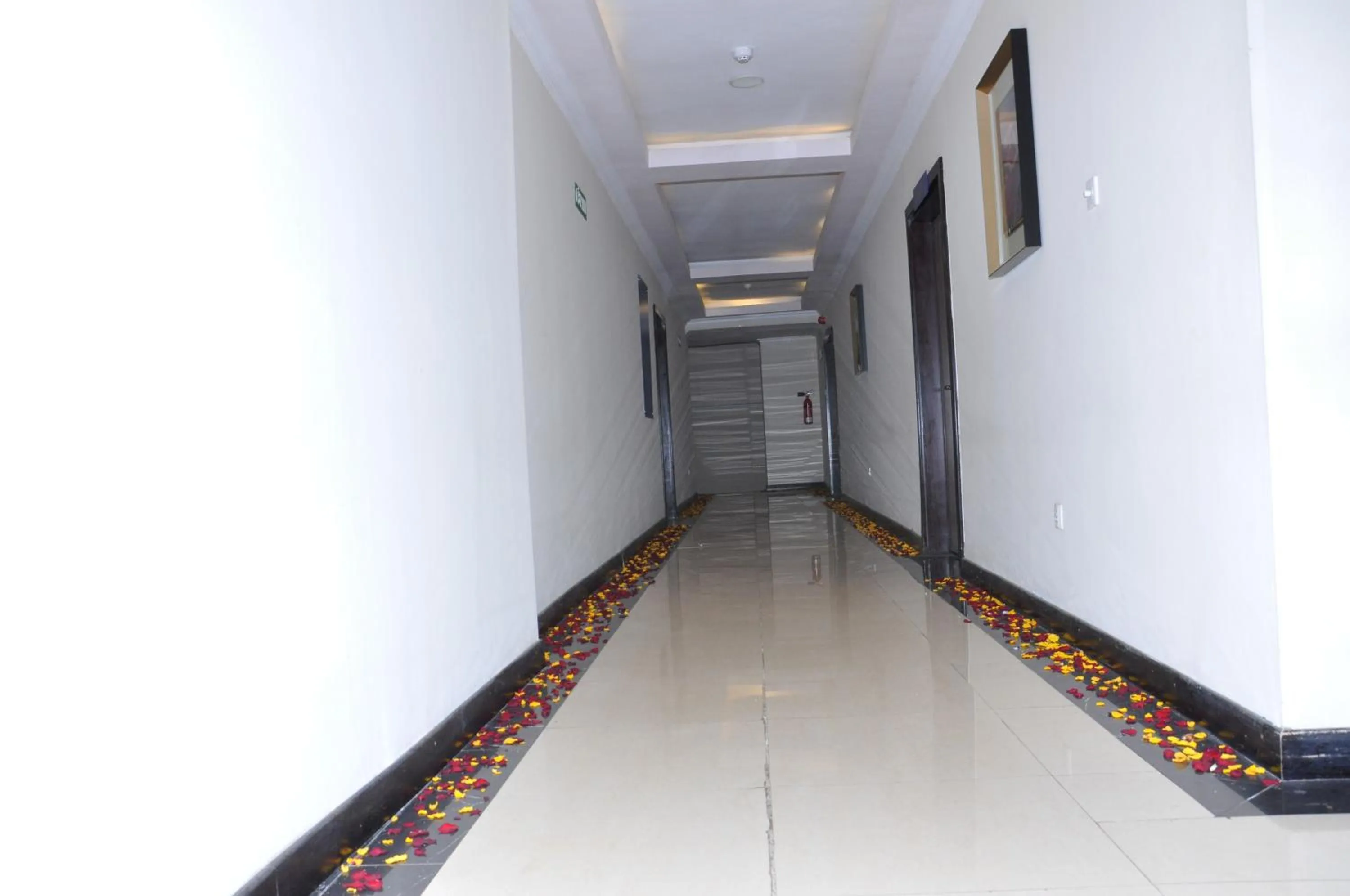 Massage in Elilly International Hotel