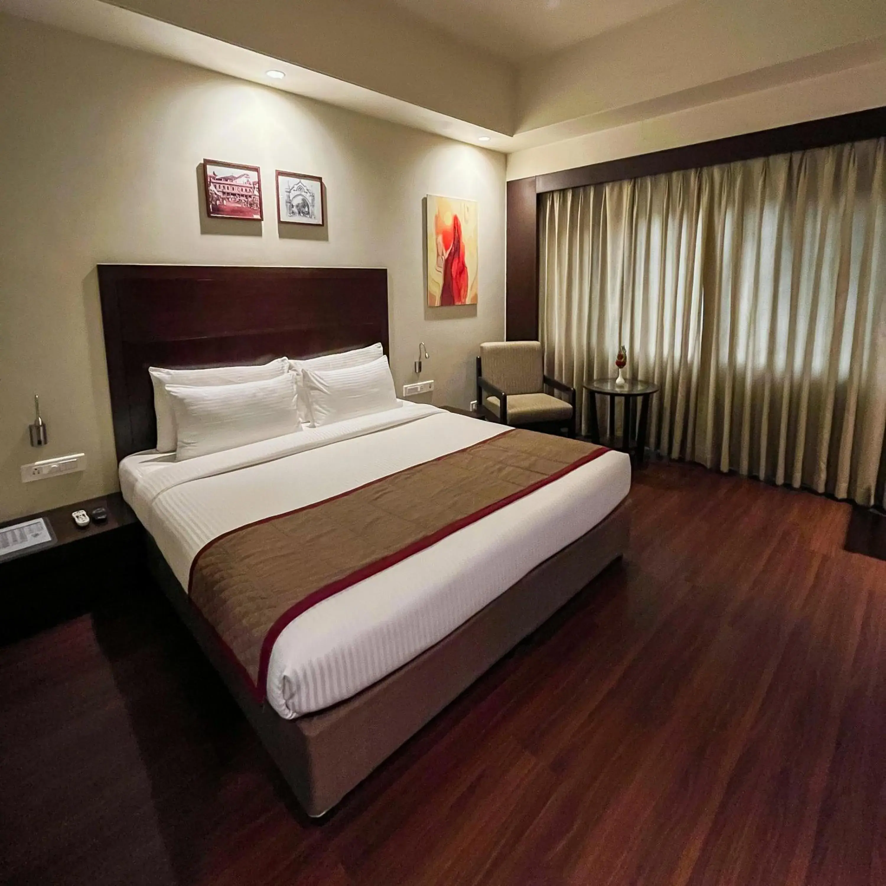 Deluxe Double Room in Ramee Panchshil Deluxe Double Room in Ramee Panchshil