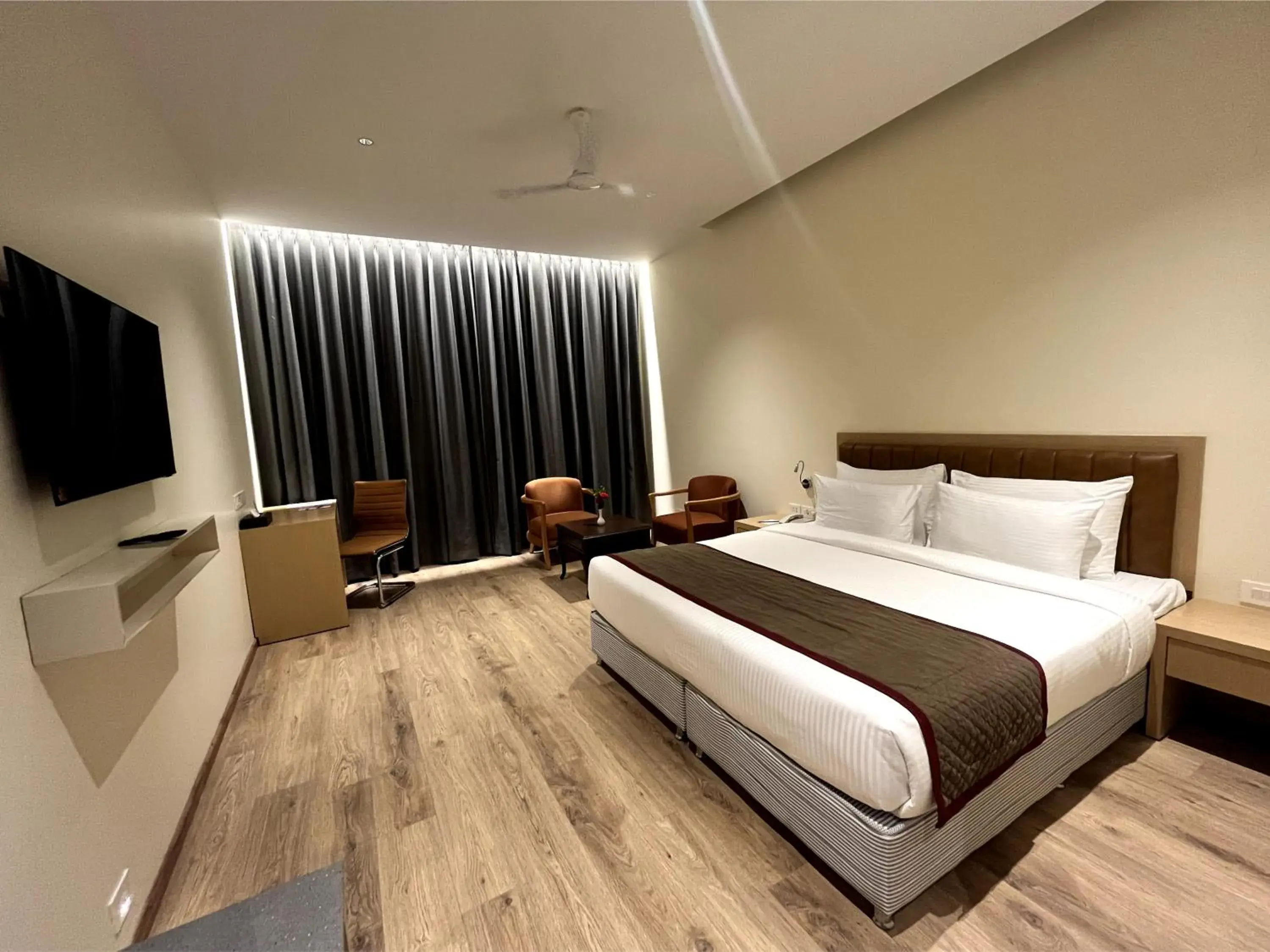 Club Double Room in Ramee Panchshil Club Double Room in Ramee Panchshil