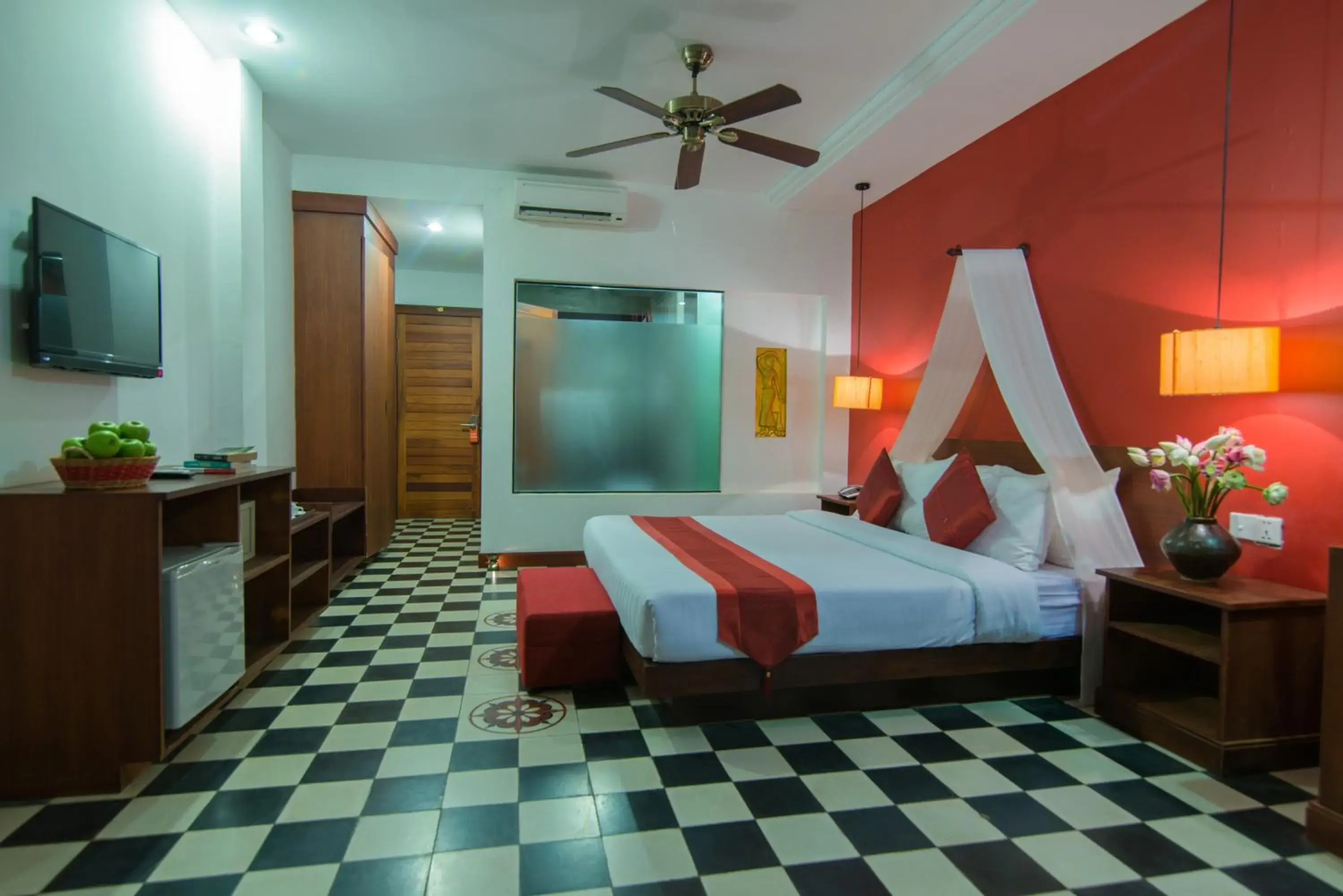 Bedroom, Bed in Mekong Angkor Deluxe Hotel