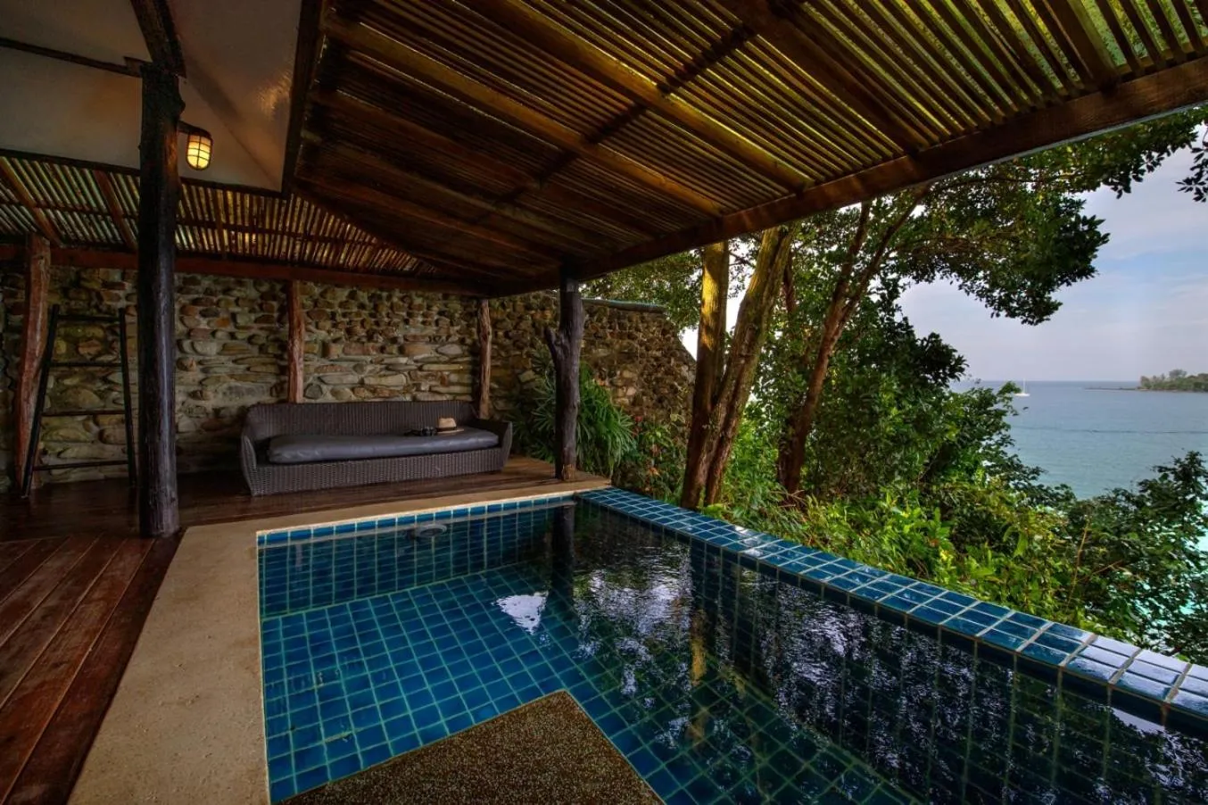 Day in Captain Hook Resort @Koh Kood