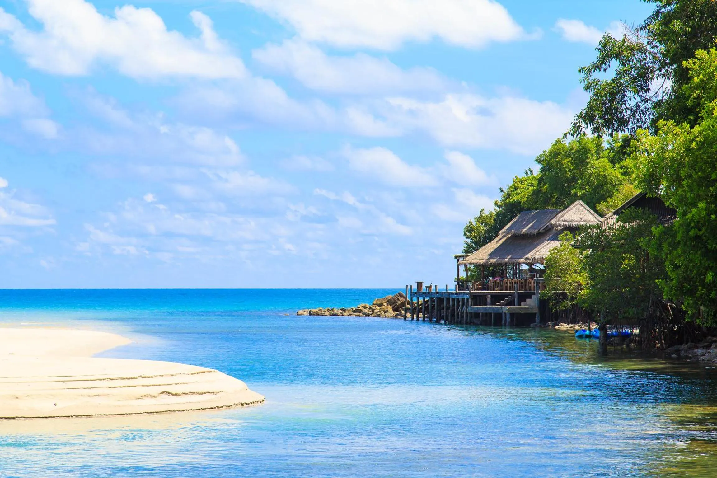 Area and facilities in Captain Hook Resort @Koh Kood