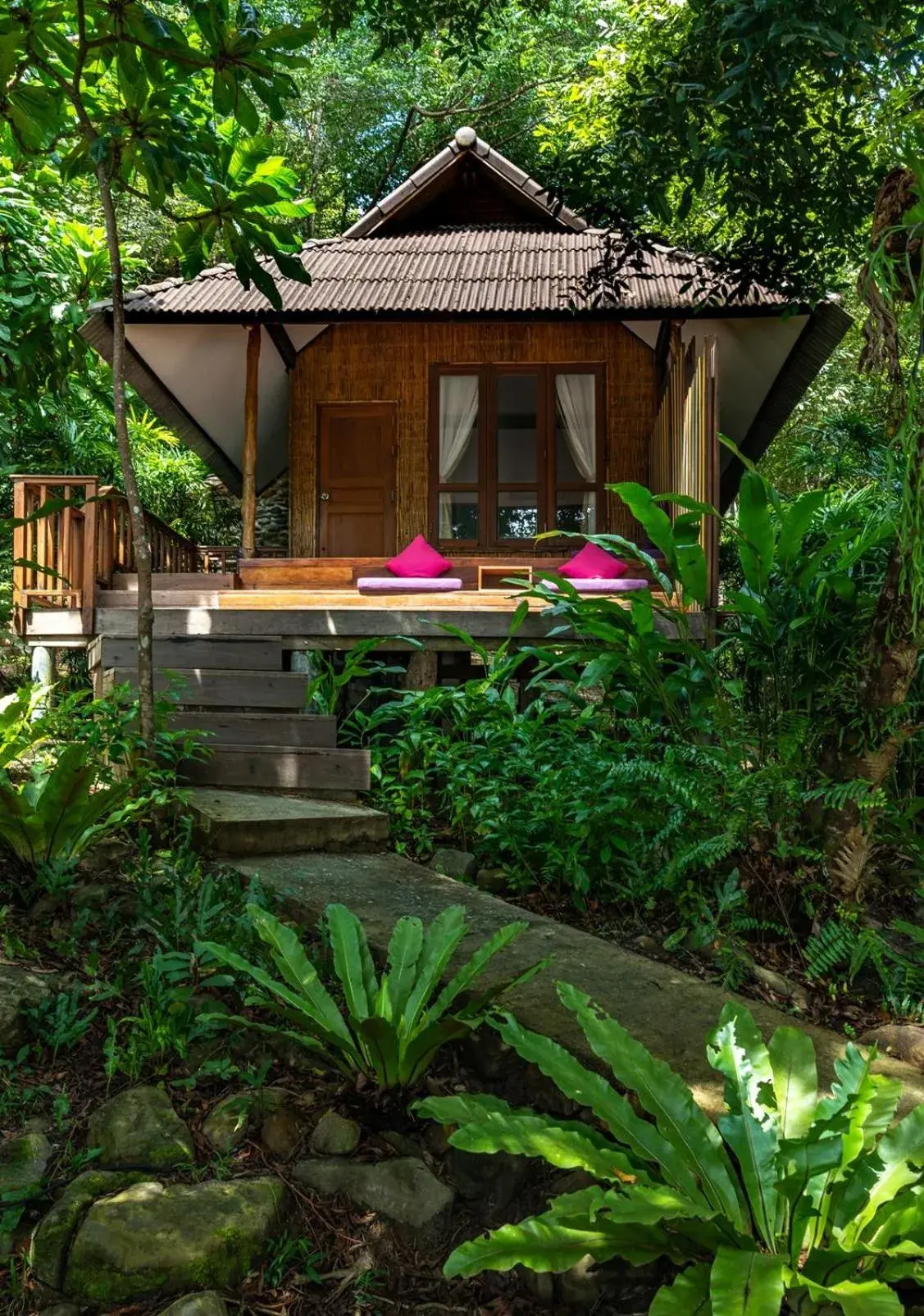 Property building in Captain Hook Resort @Koh Kood Property building in Captain Hook Resort @Koh Kood