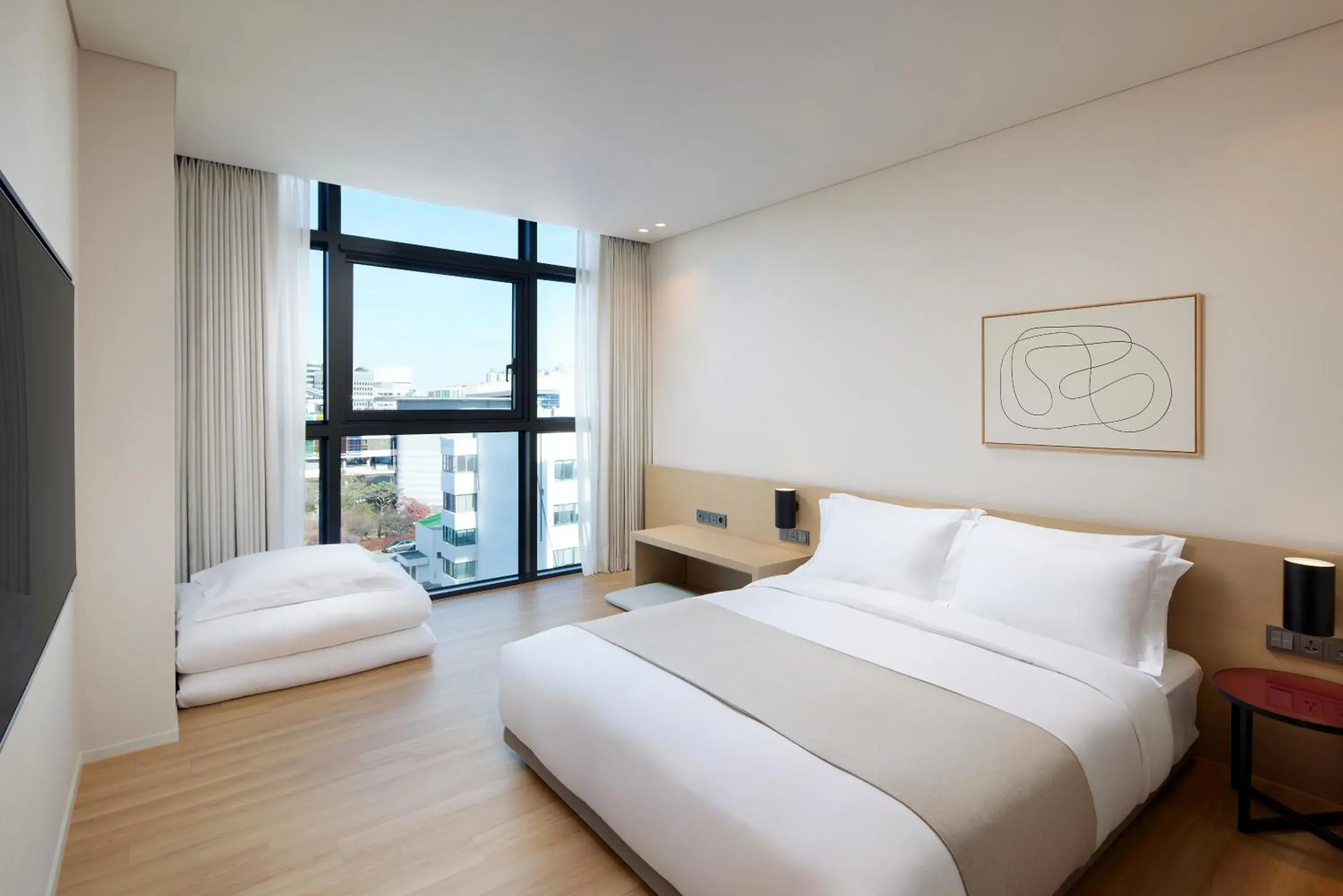 Standard Ondol Room with City View in Shilla Stay Jeonju Hanok Village Standard Ondol Room with City View in Shilla Stay Jeonju Hanok Village