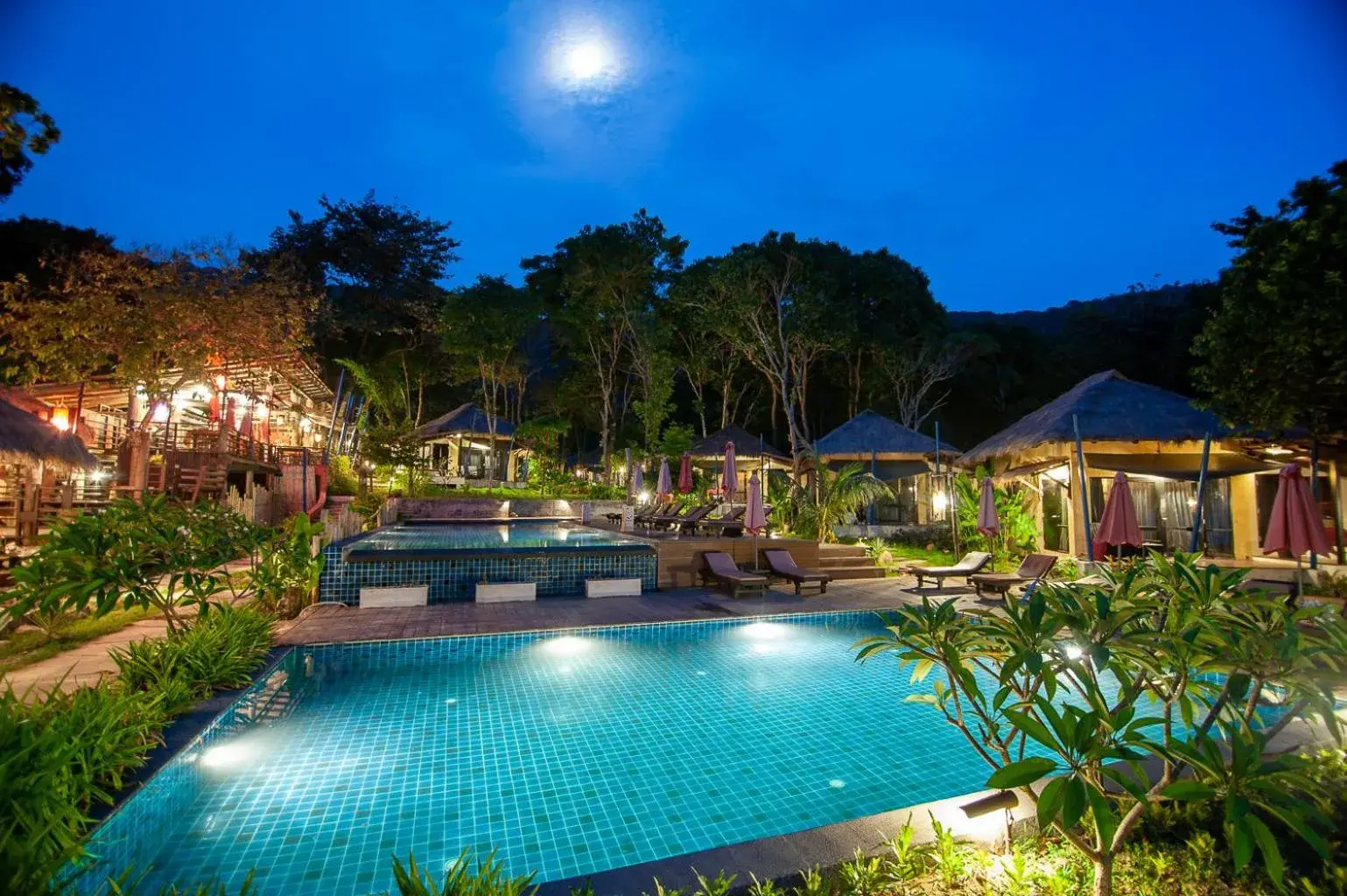 Swimming Pool in LaLaanta Hideaway Resort