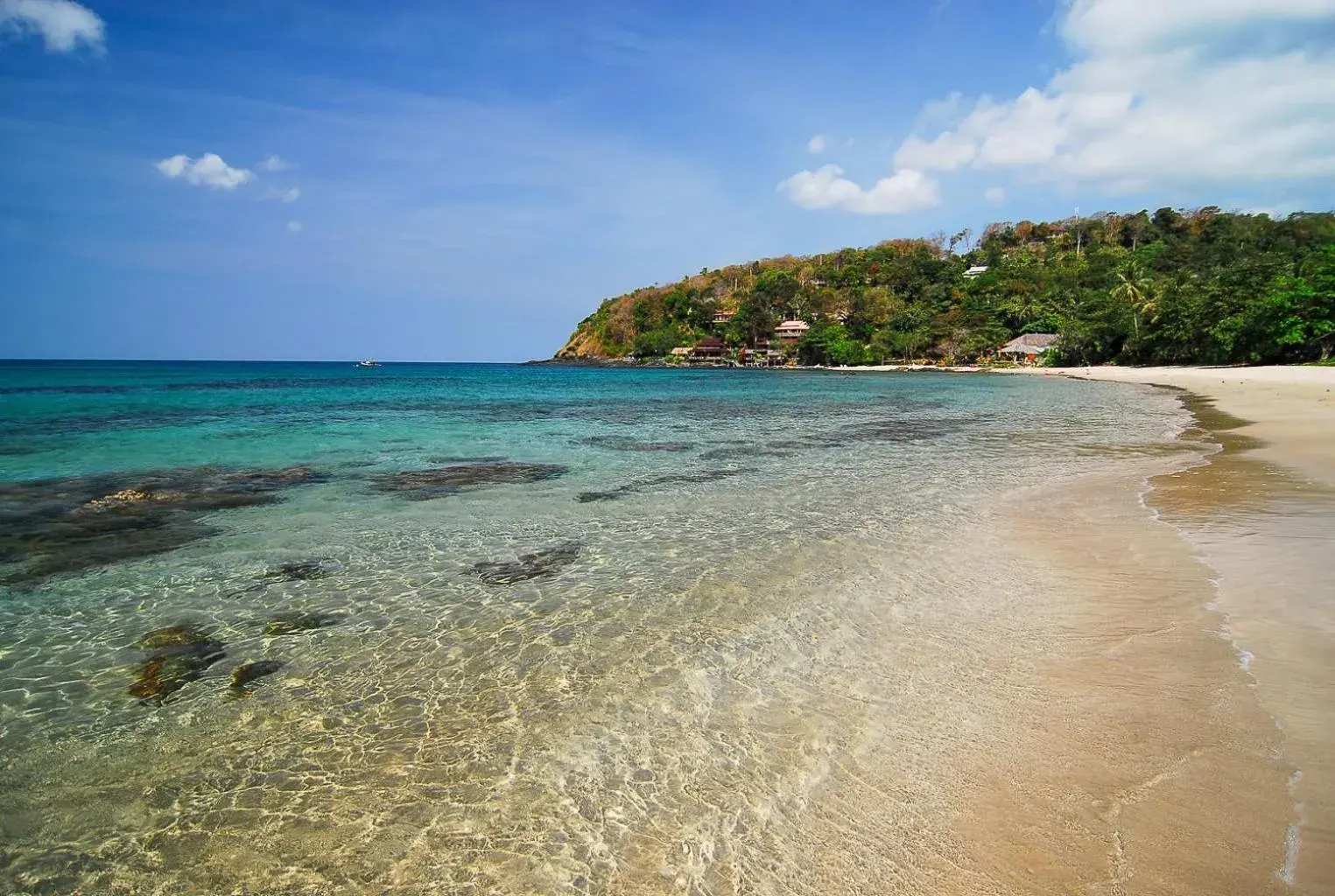 Beach in LaLaanta Hideaway Resort