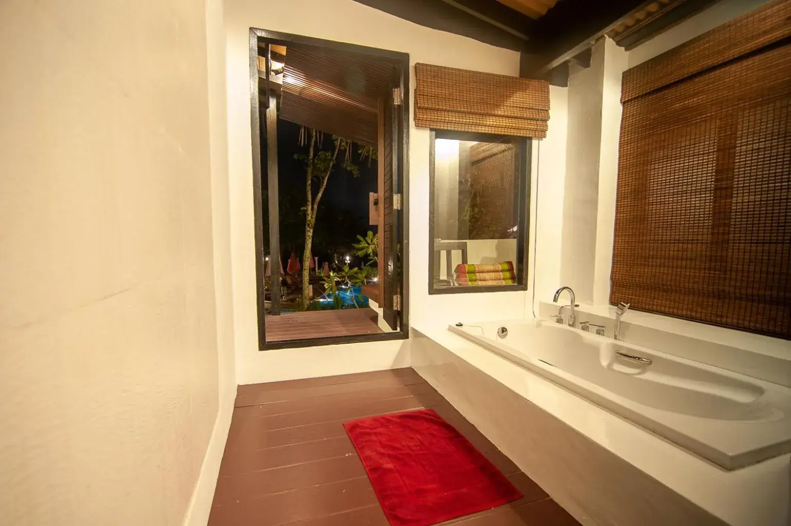 Bathroom in LaLaanta Hideaway Resort