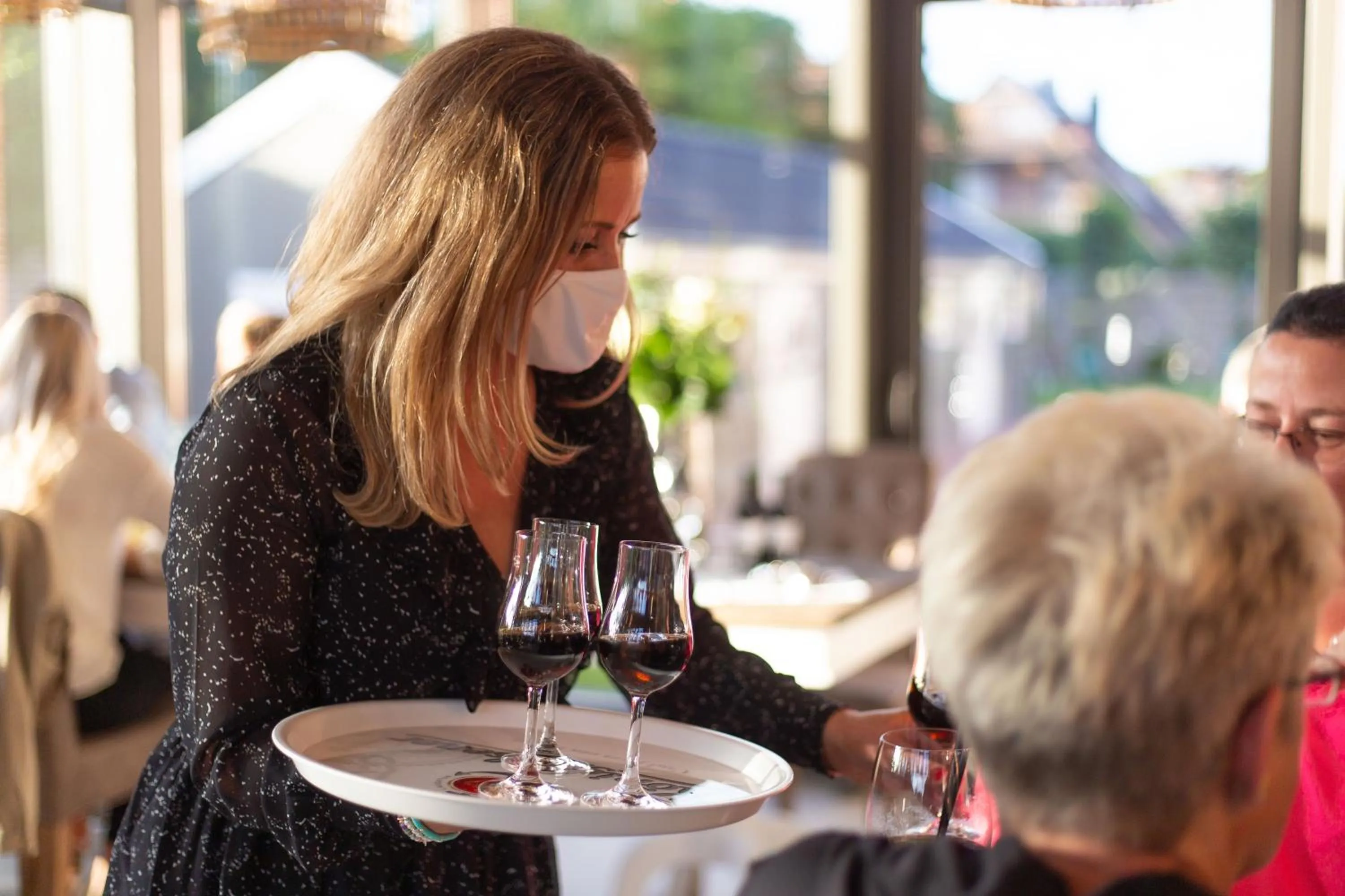 People in Hotel Achterum Greetsiel