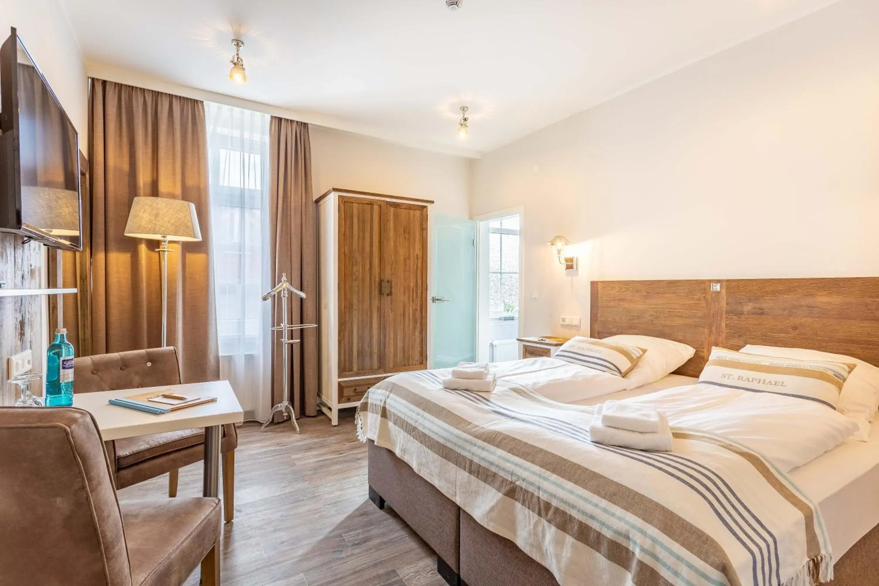 Premium Double Room - single occupancy in Hotel Achterum Greetsiel Premium Double Room - single occupancy in Hotel Achterum Greetsiel