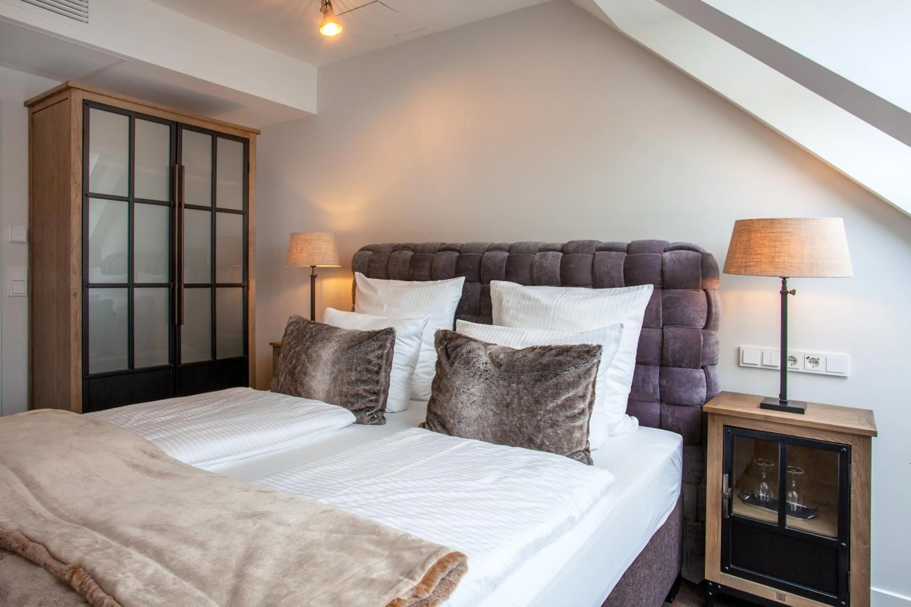 Bed in Hotel Achterum Greetsiel