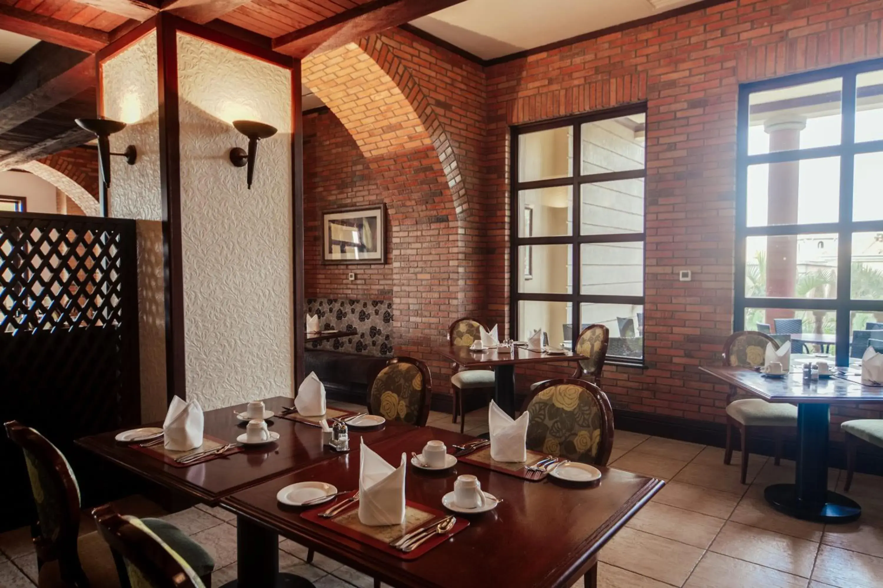 Restaurant/places to eat in Lake Victoria Serena Golf Resort & Spa Restaurant/places to eat in Lake Victoria Serena Golf Resort & Spa
