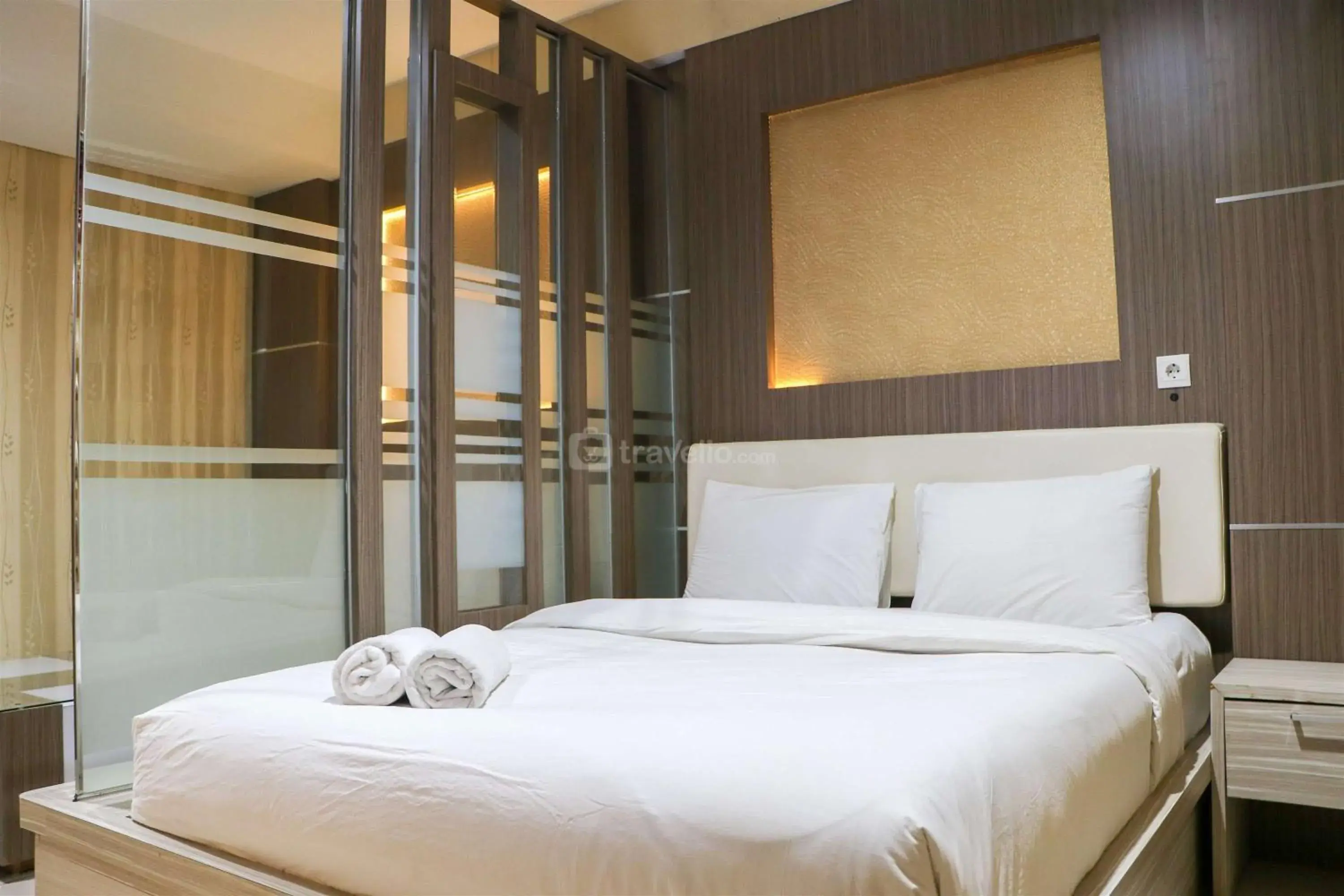 Spacious Combined 2BR Apartment Dago Suites By Travelio Spacious Combined 2BR Apartment Dago Suites By Travelio