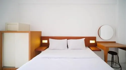Homey Studio Apartment at Dian Regency By Travelio