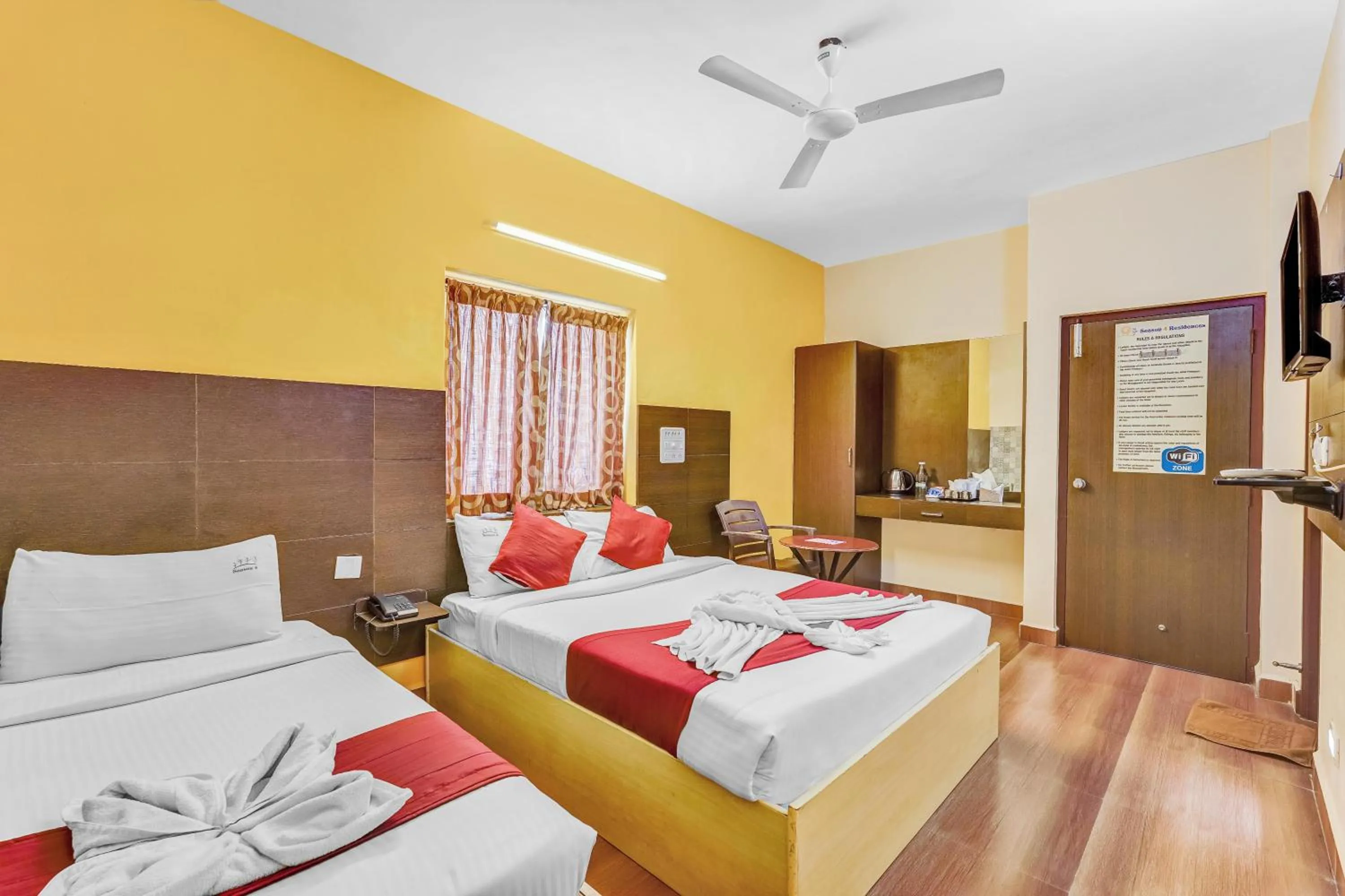 TV and multimedia, Bed in Season 4 Residences -Thiruvanmiyur Near Tidel park Apollo Proton cancer center and IIT Madras Research Park