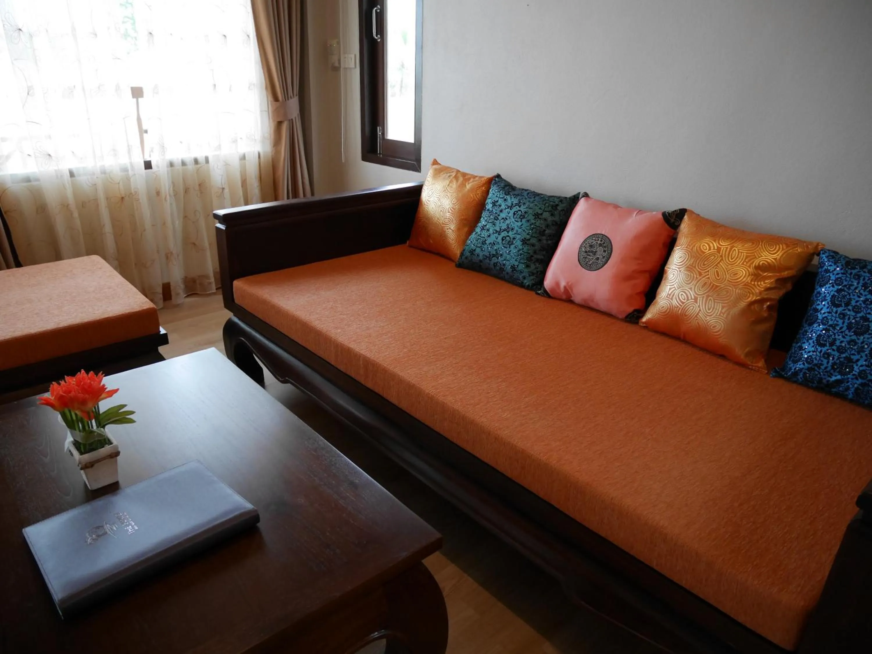 Seating area, Bed in The Sunset Beach Resort - Koh Kho Khao