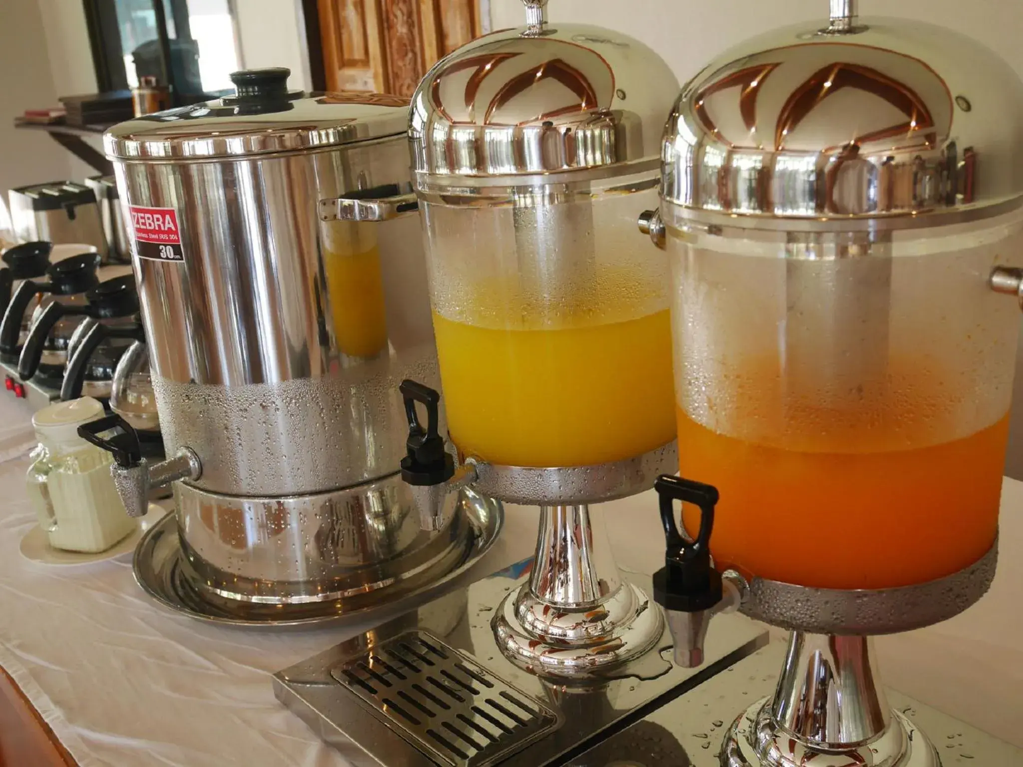 American breakfast in The Sunset Beach Resort - Koh Kho Khao American breakfast in The Sunset Beach Resort - Koh Kho Khao