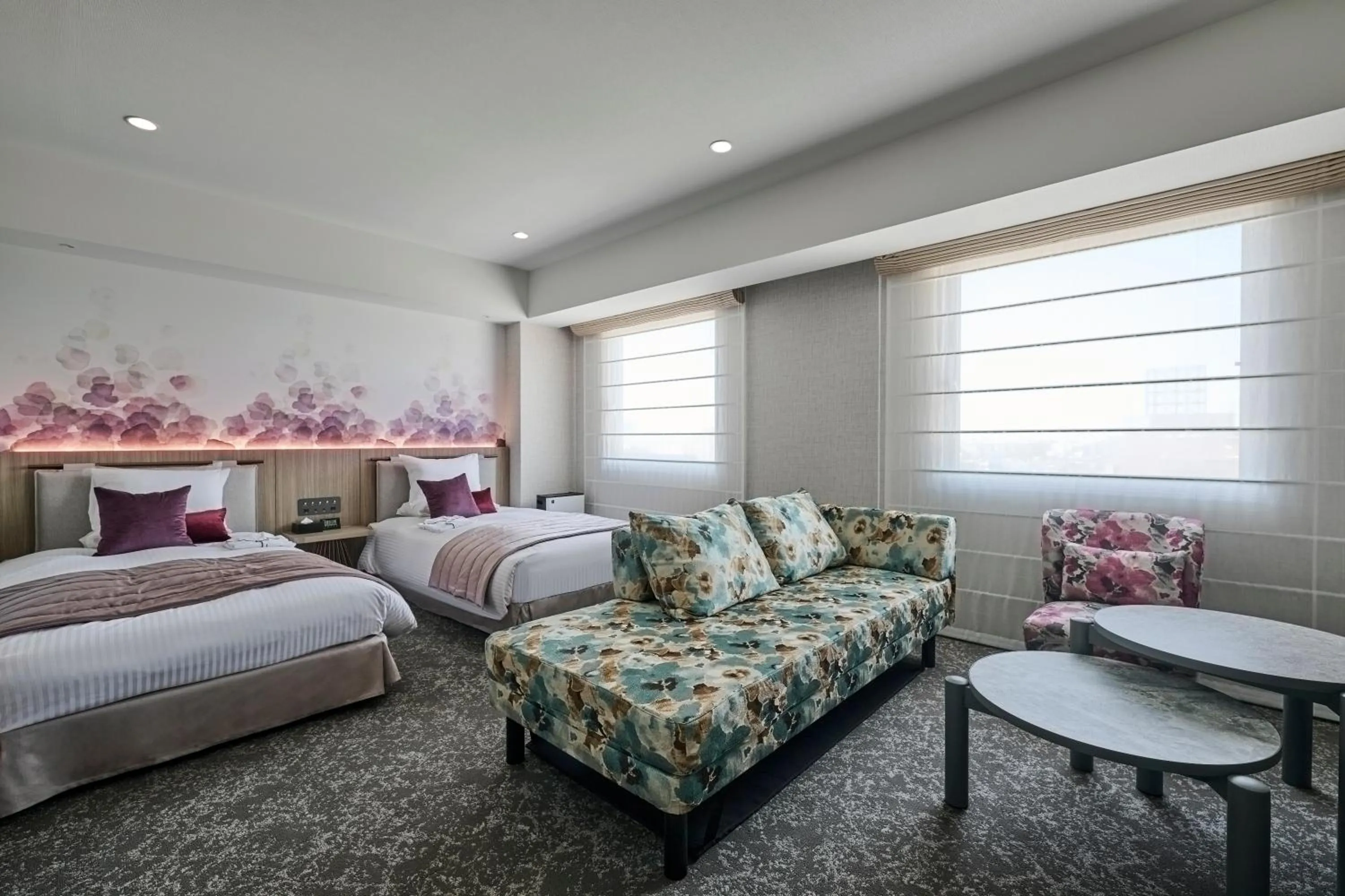 Bed in Hotel Flora Funabashi