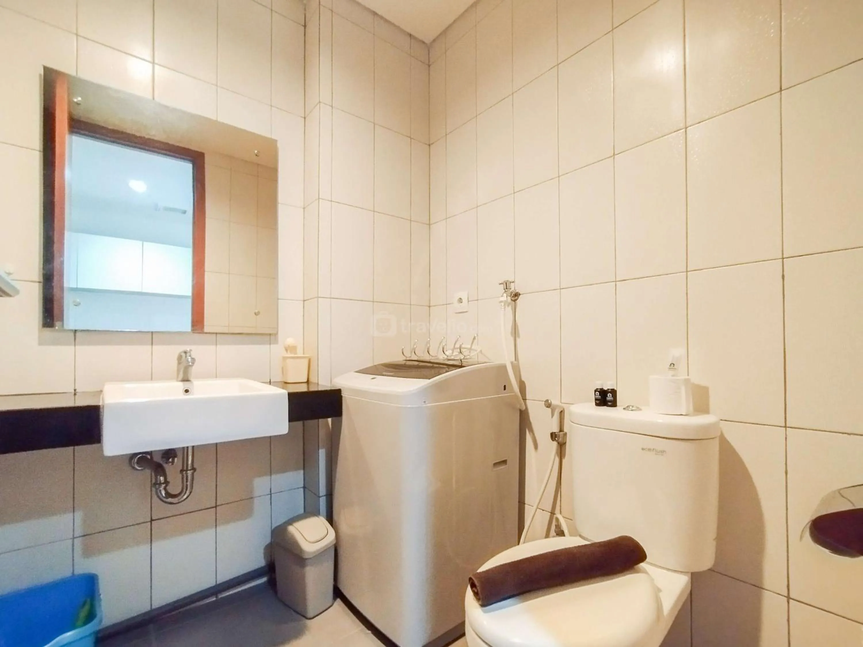 Bed in Tranquil Designed 2BR Apartment Dago Suites By Travelio