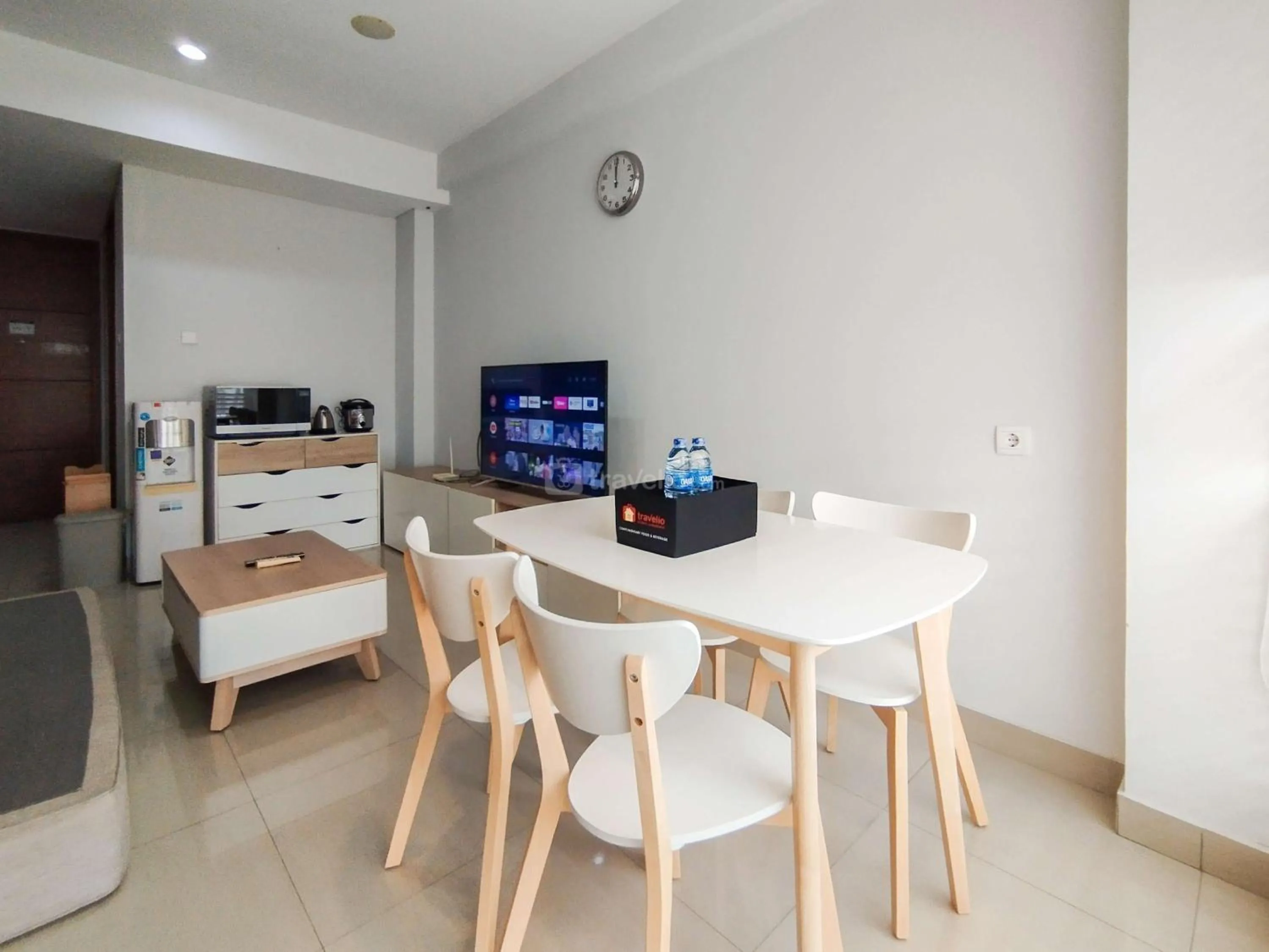 Bed in Tranquil Designed 2BR Apartment Dago Suites By Travelio