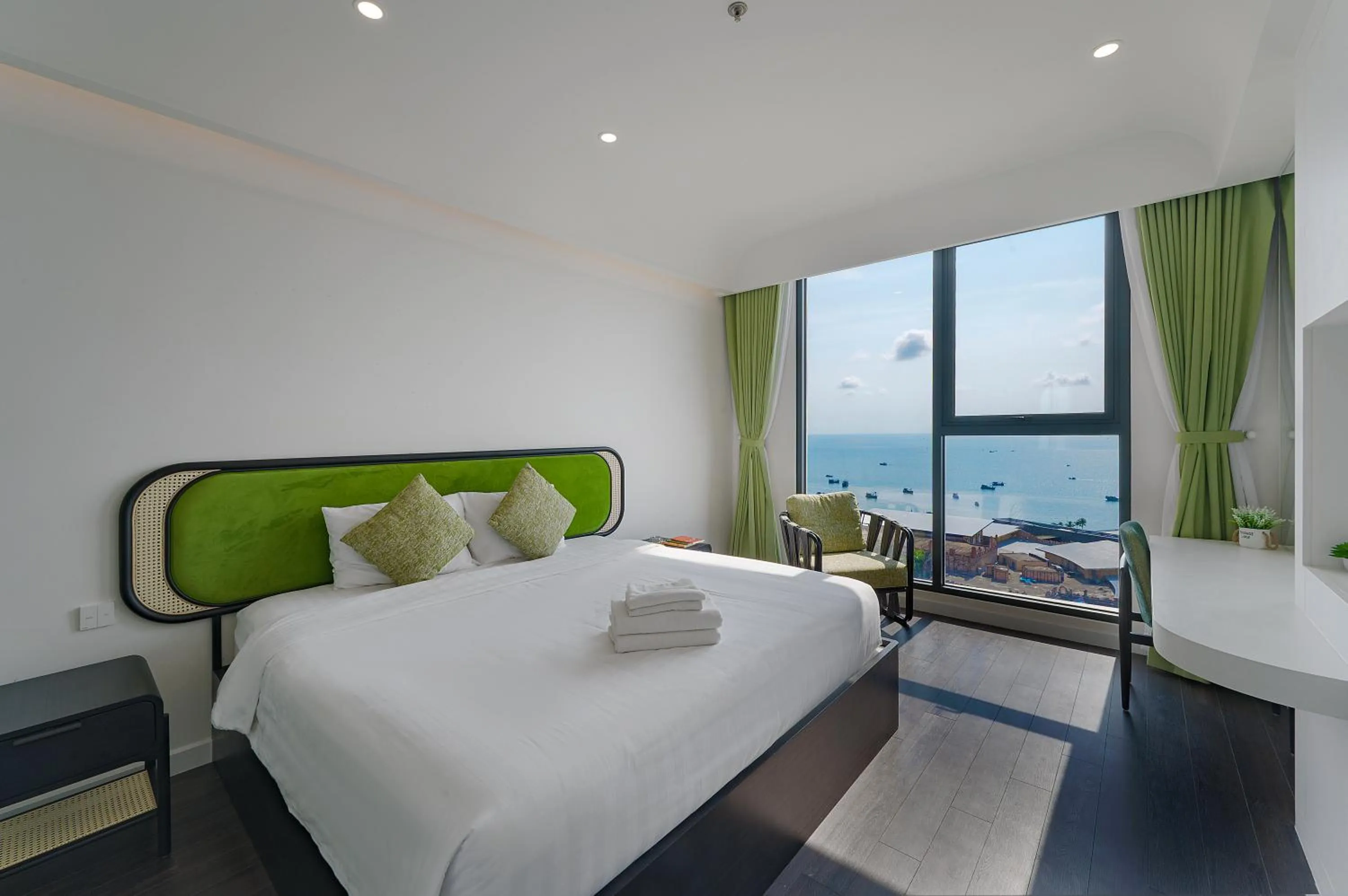 Photo of the whole room, Bed in Elyday Apartment Hillside Phu Quoc - Sea & Firework view