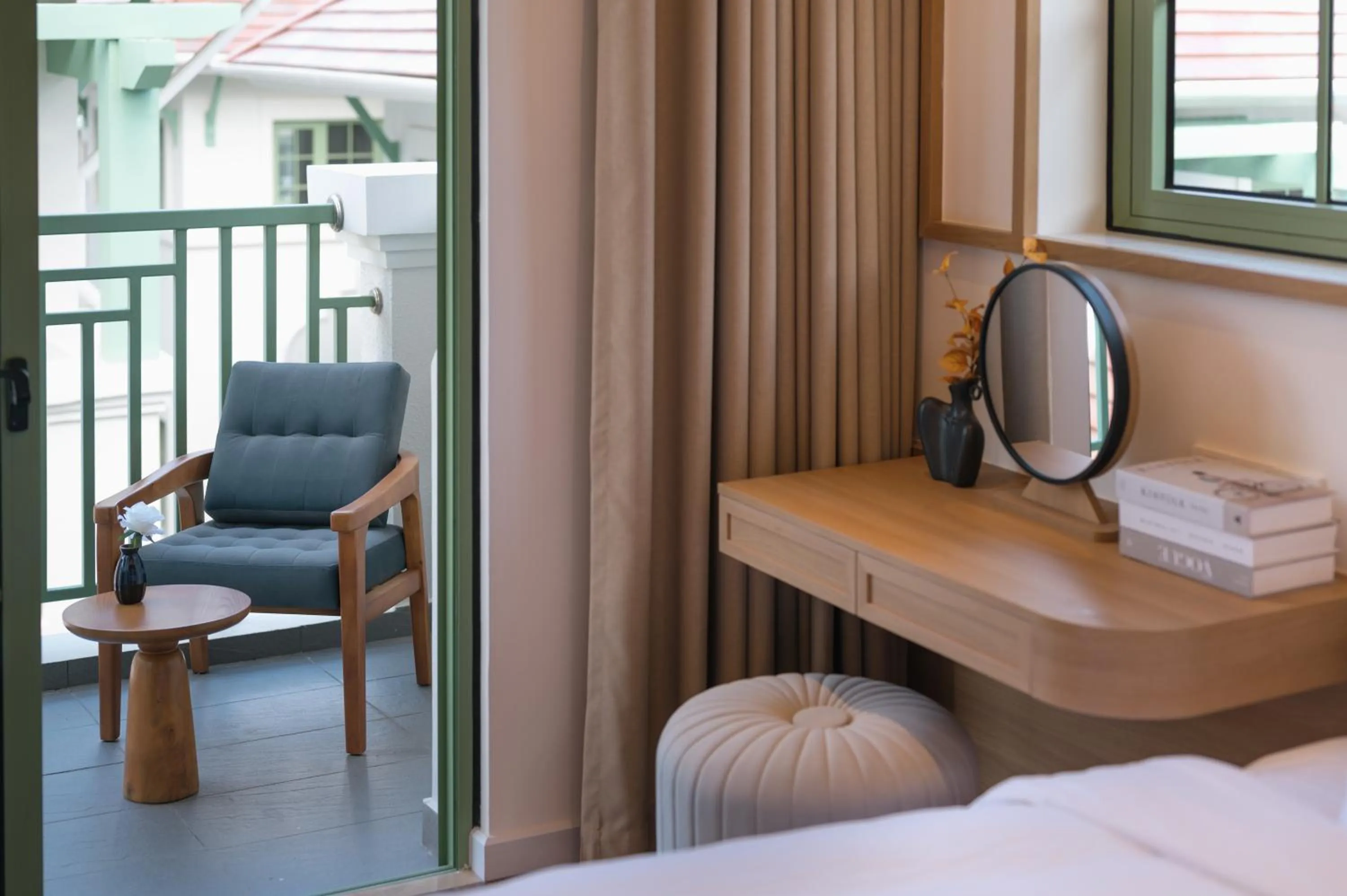 Balcony/Terrace, Bed in Elyday Apartment Hillside Phu Quoc - Sea & Firework view