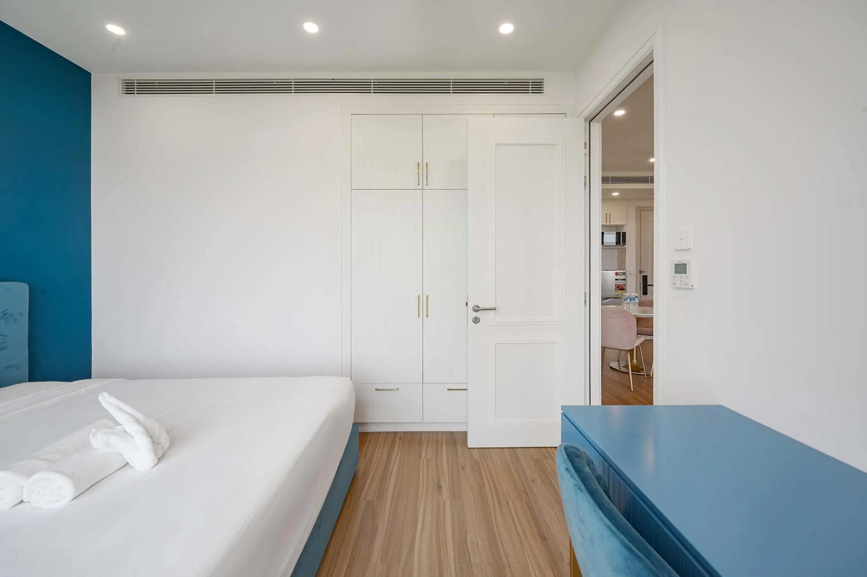 Bedroom, Bed in Elyday Apartment Hillside Phu Quoc - Sea & Firework view